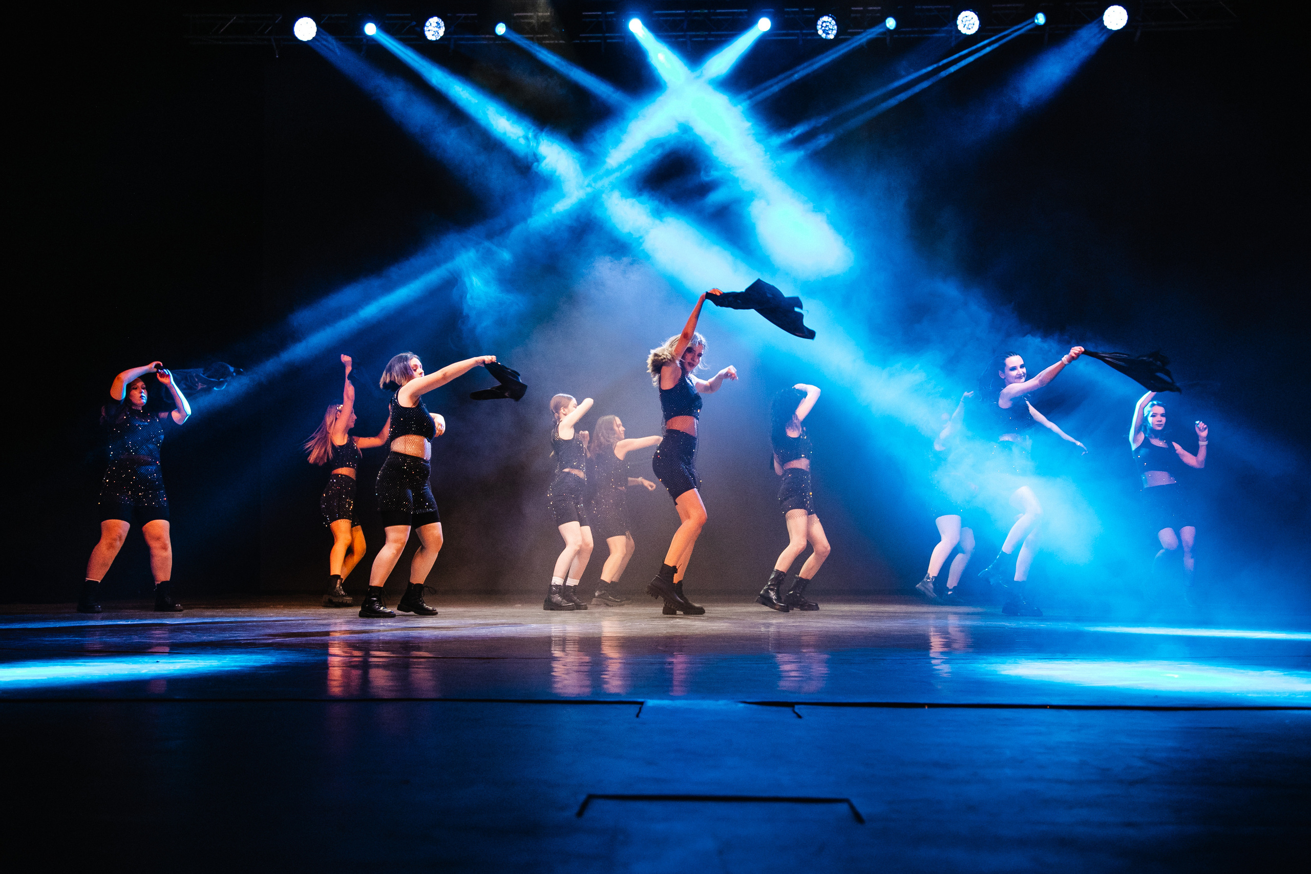 Отчетный концерт Очарование 2023. Роман Урумбаев фотограф Нижневартовск