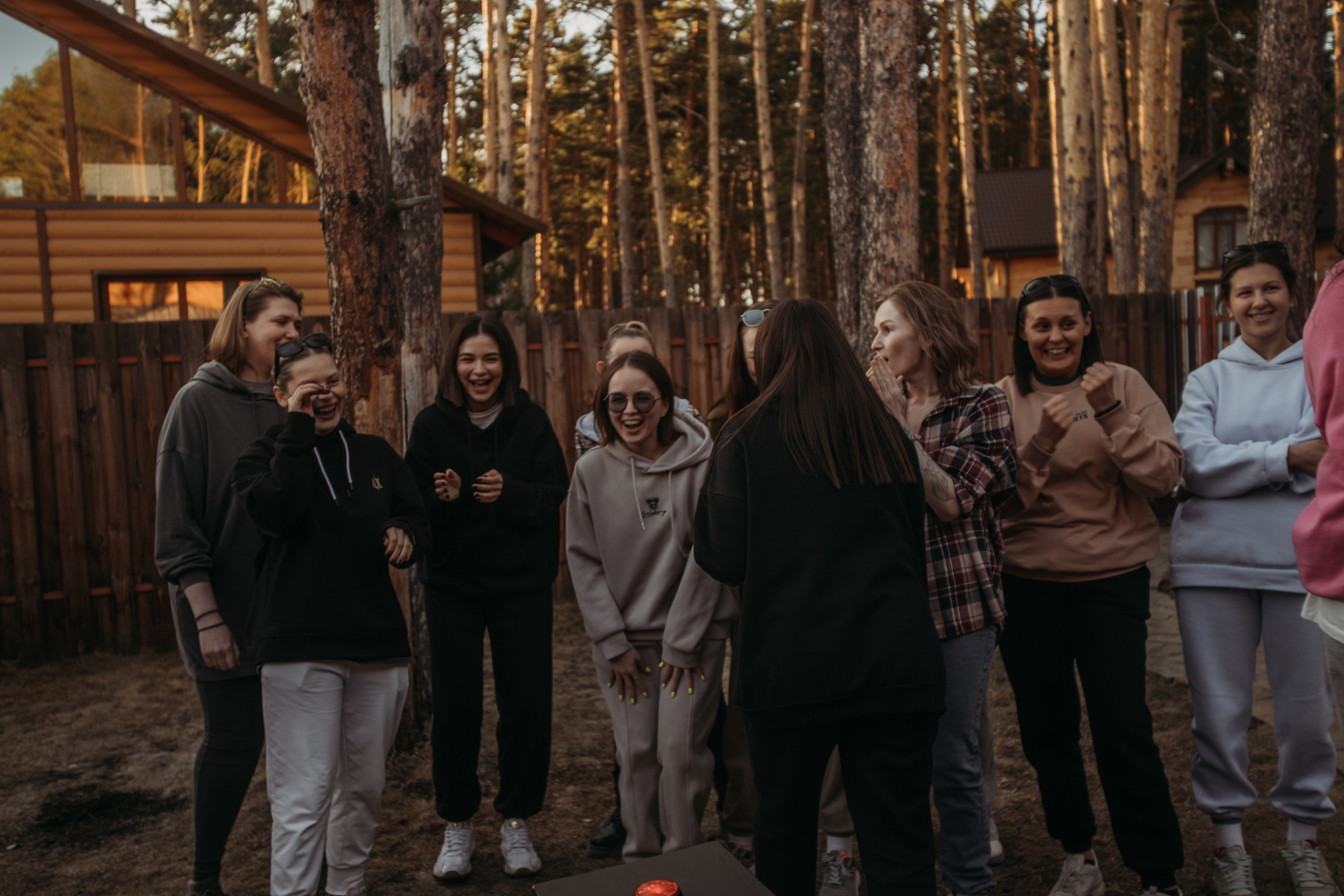 Корпоратив Muza_Arts. Венера Гайн. Репортажный фотограф  Тюмень. Обучение фотографии с 0