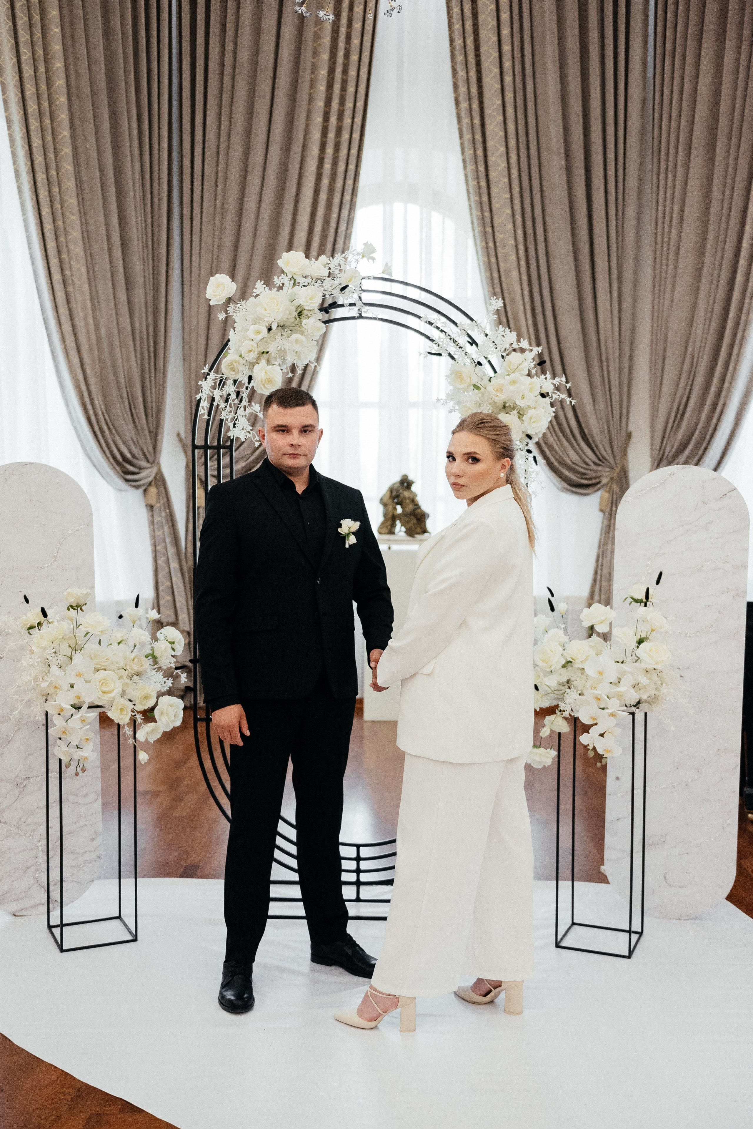 Руслан и Ольга. Zhulanovilya