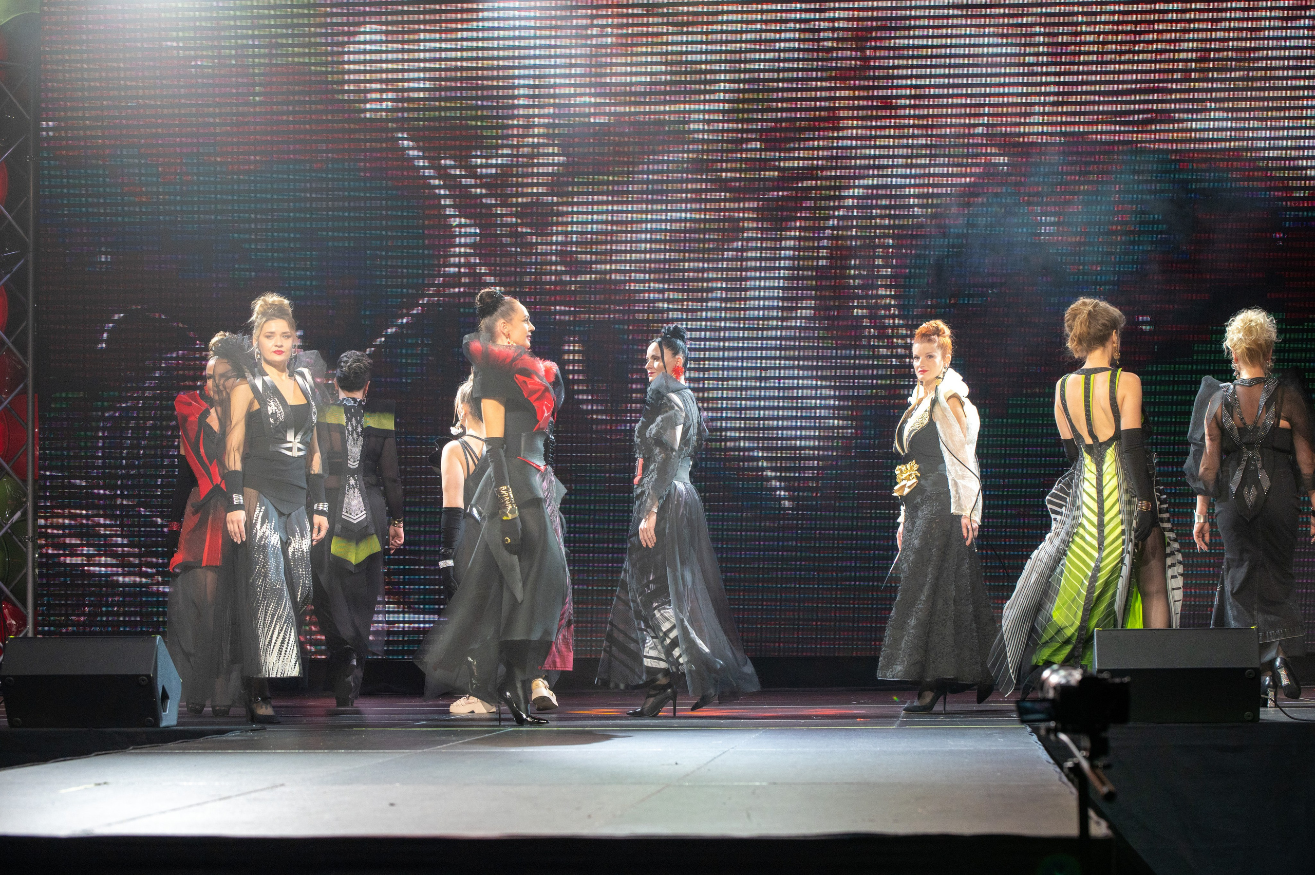 Большая новогодняя тусовка. Фотоуслуги, услуги фотографа, фотографирование важных событий