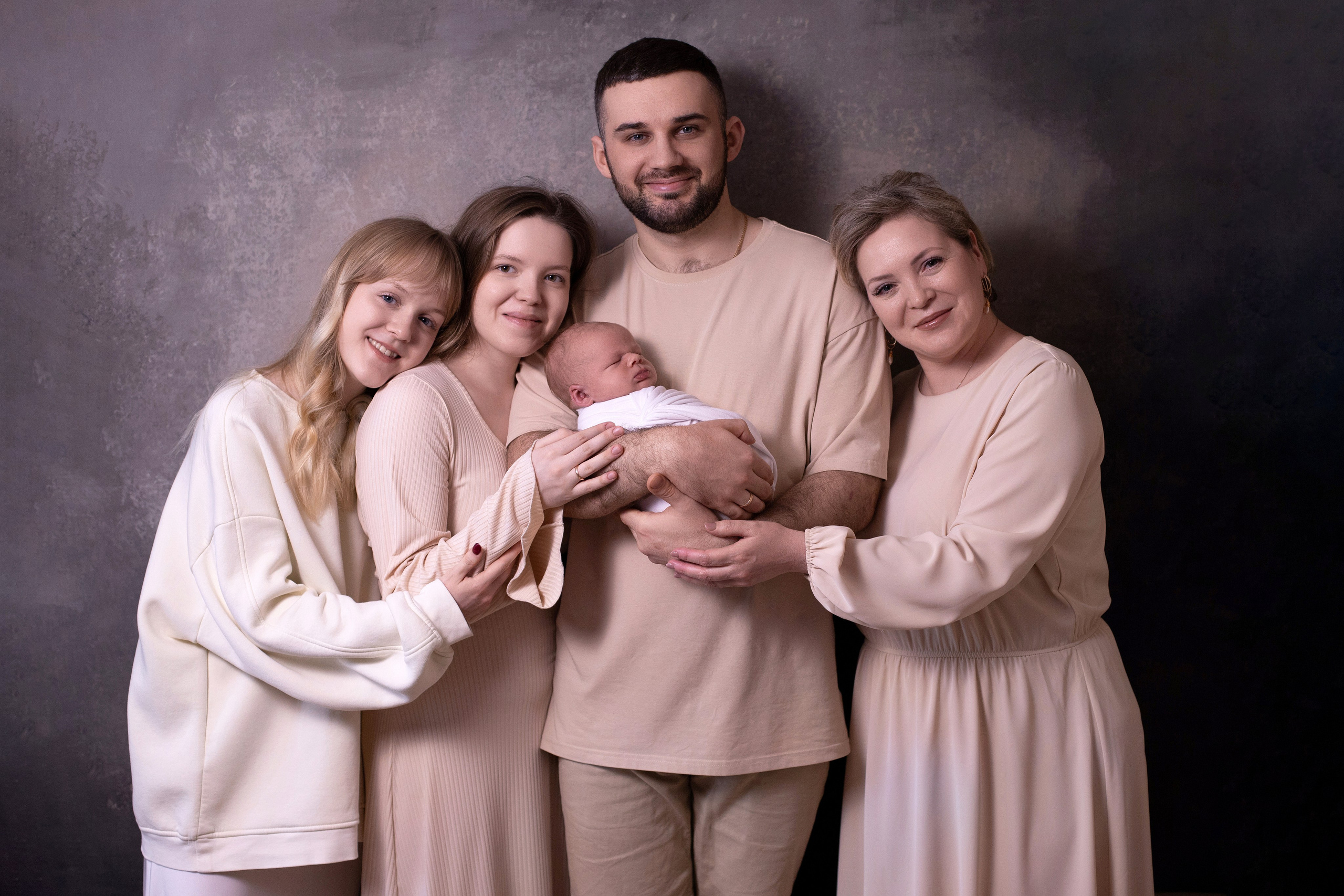 Портретные семейные. Фотограф новорожденных в Москве Кристина Ткач