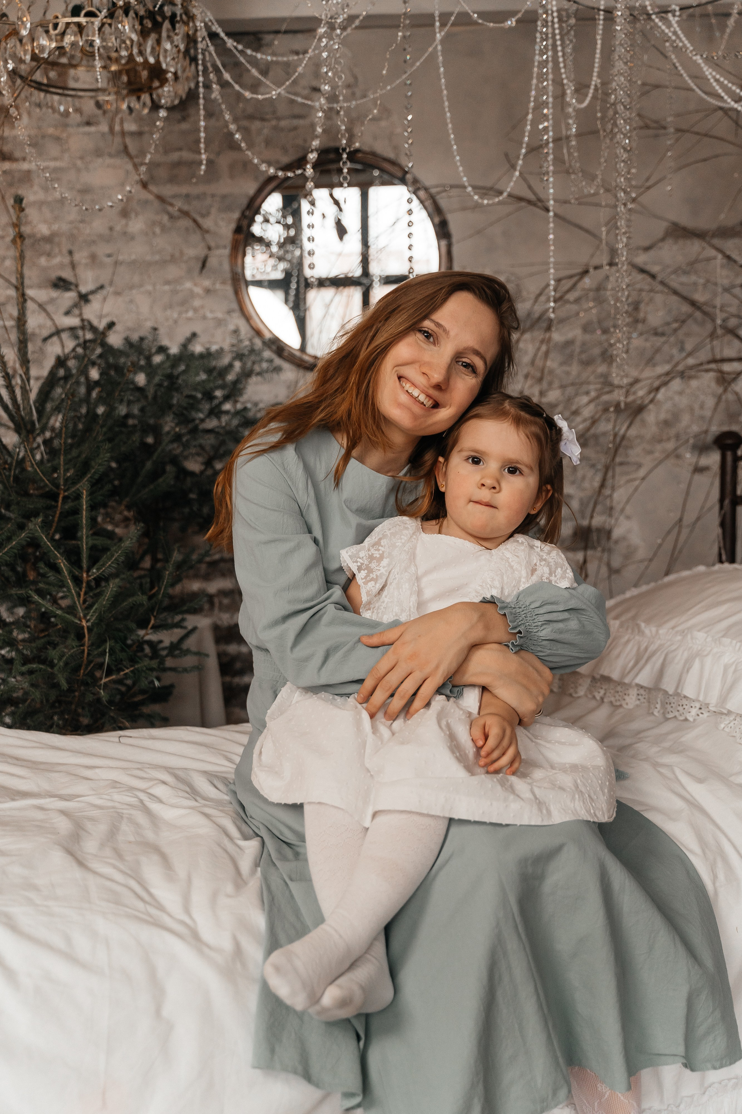 Серёжа, Аня и Василина. Волик Мария