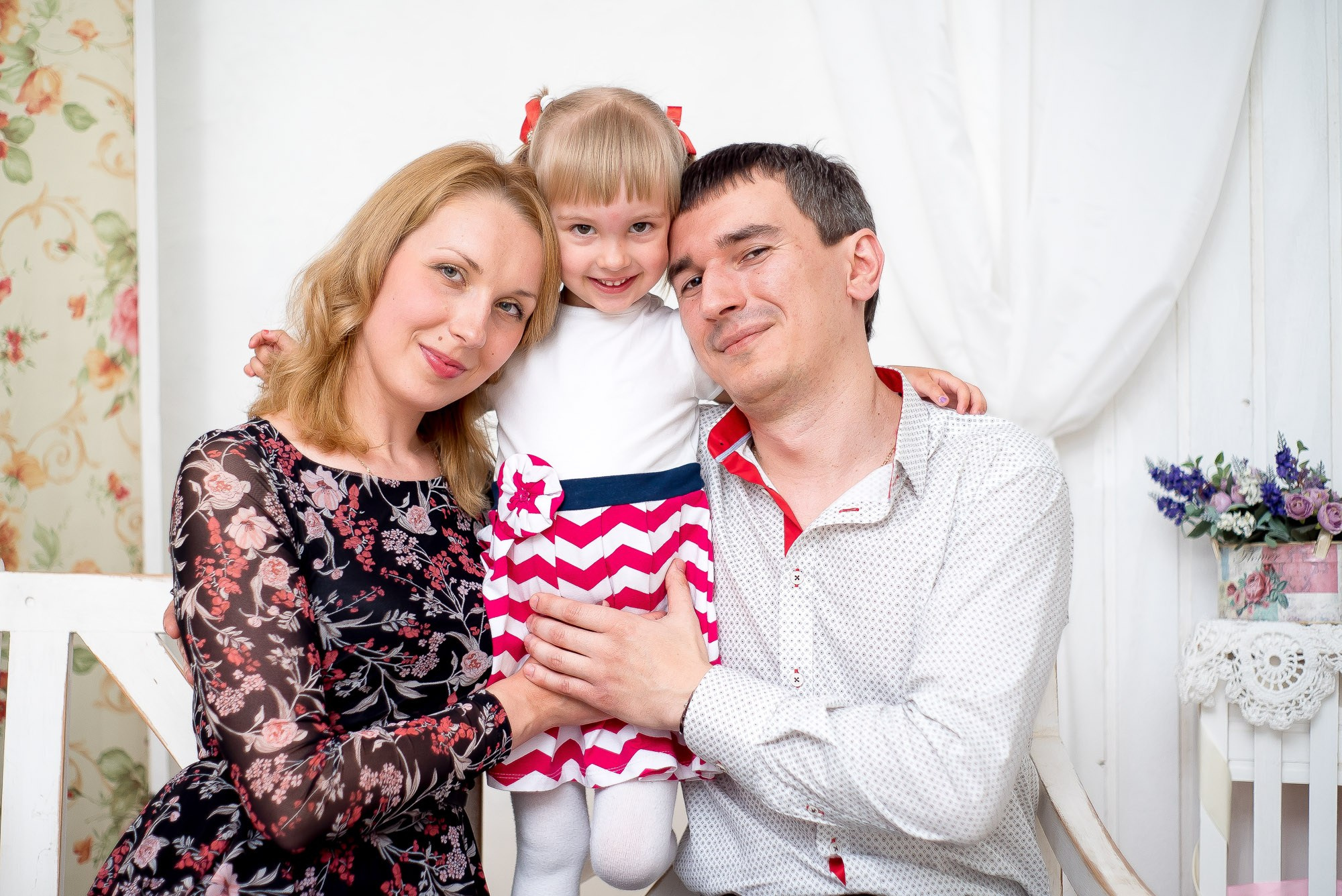 Family and children's photo shoots. Max Matvich and Victoria Basova are professionals in their field