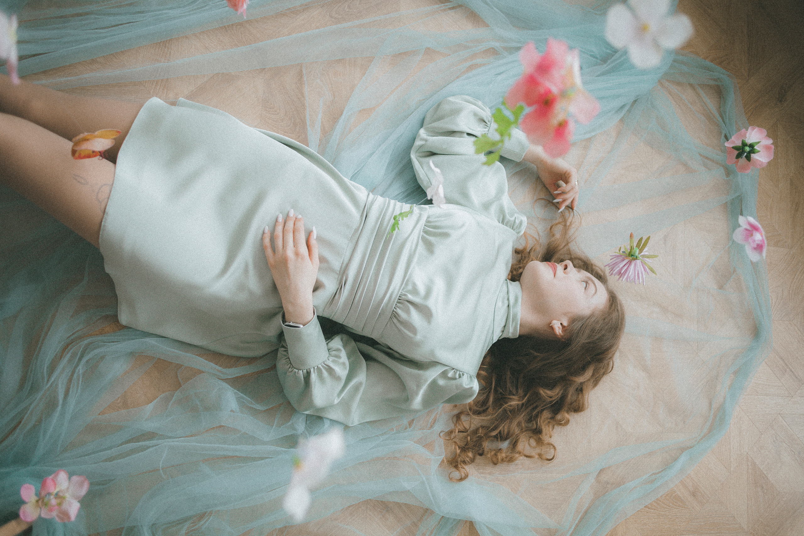 В цветах. Фотограф в Туле Шапка Полина