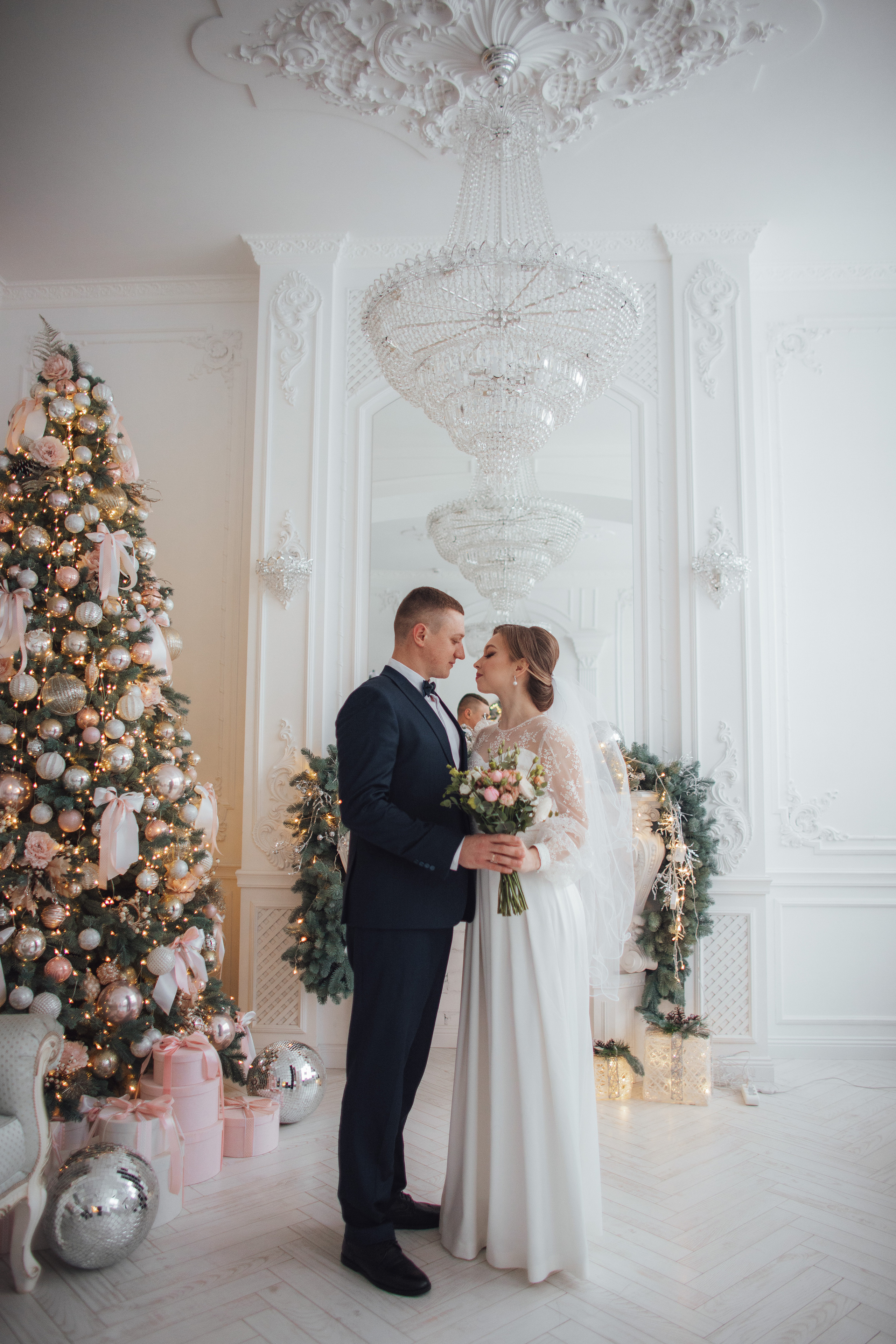 Свадебная фотосессия в студии Екатерина и Никита. Семейный и свадебный фотограф в Донецке Елена Гордеева