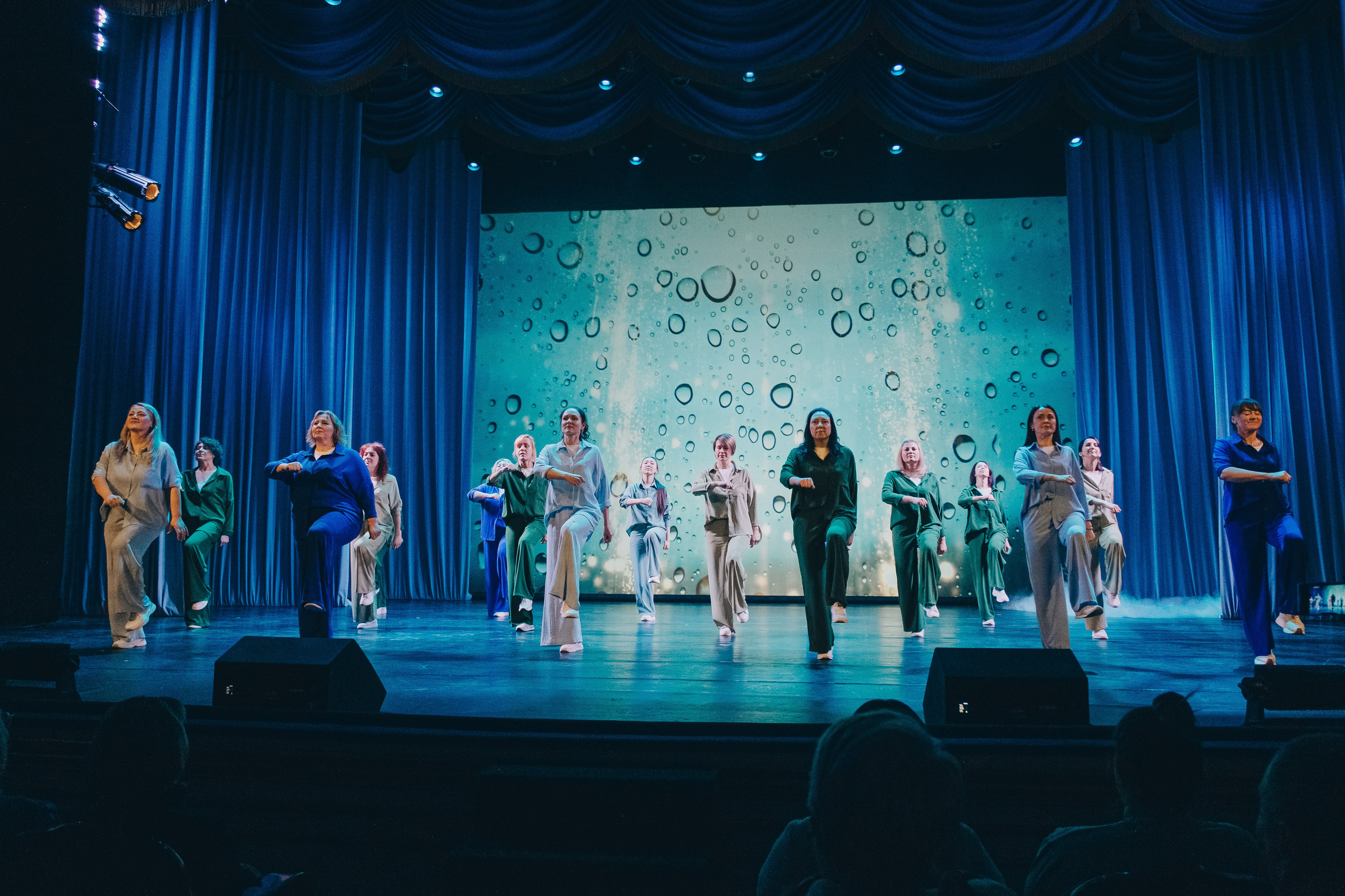 Танцевальный концерт. Фотограф в Иркутске Анна Мирошникова