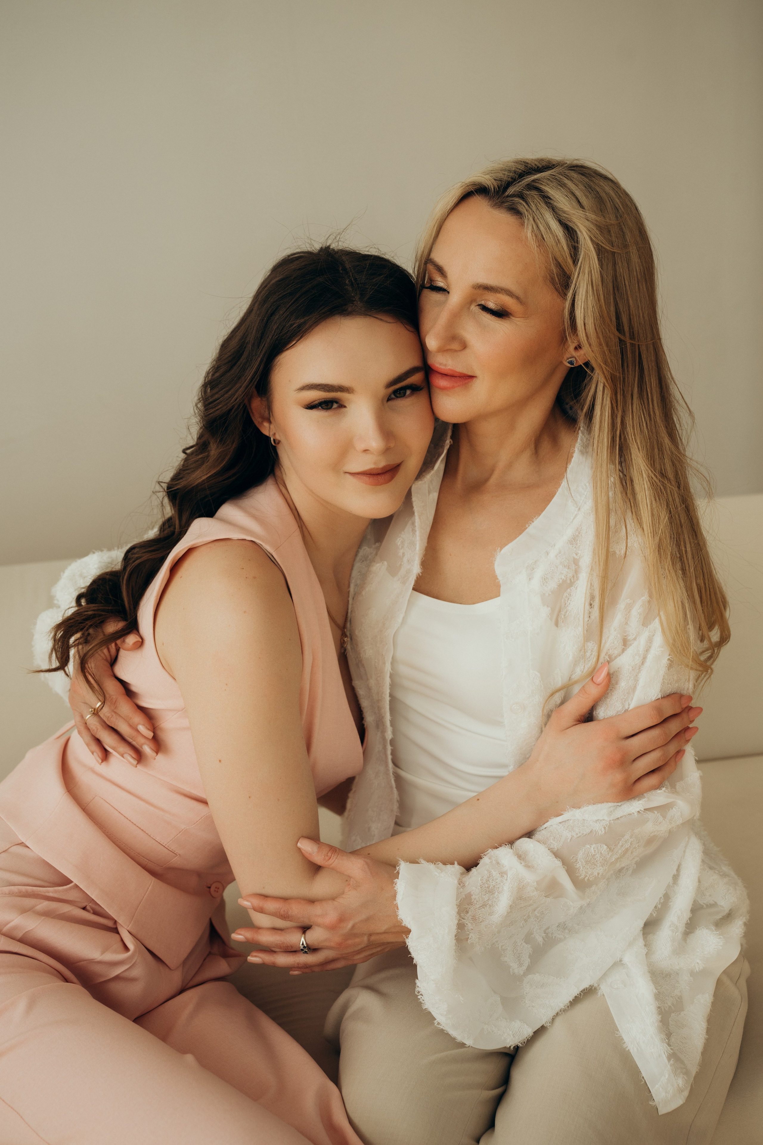 Юлия и Маша