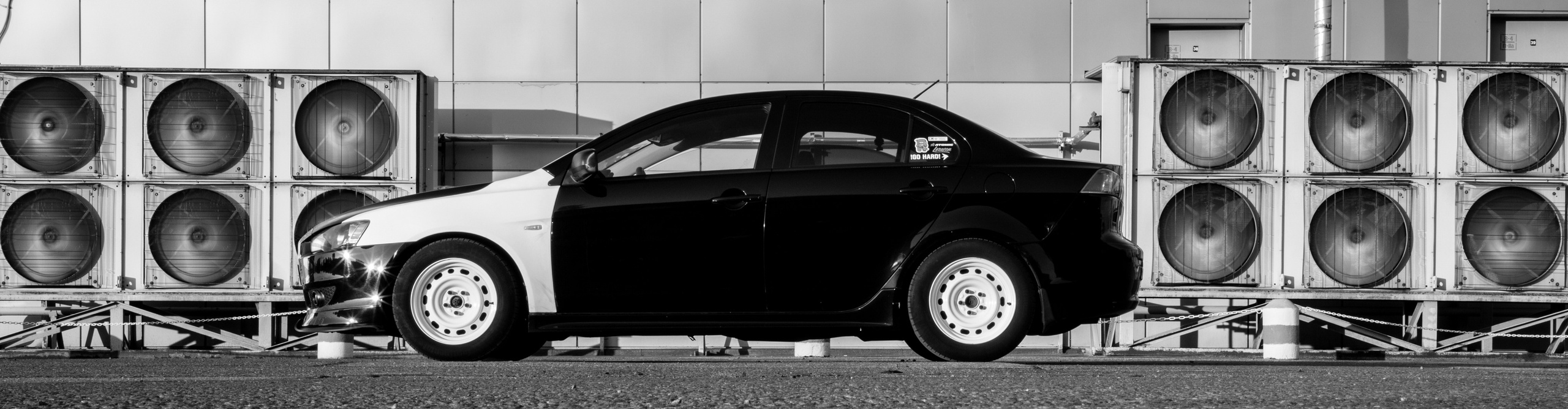 Машина и человек 1.0. Фотограф Анастасия Сонина