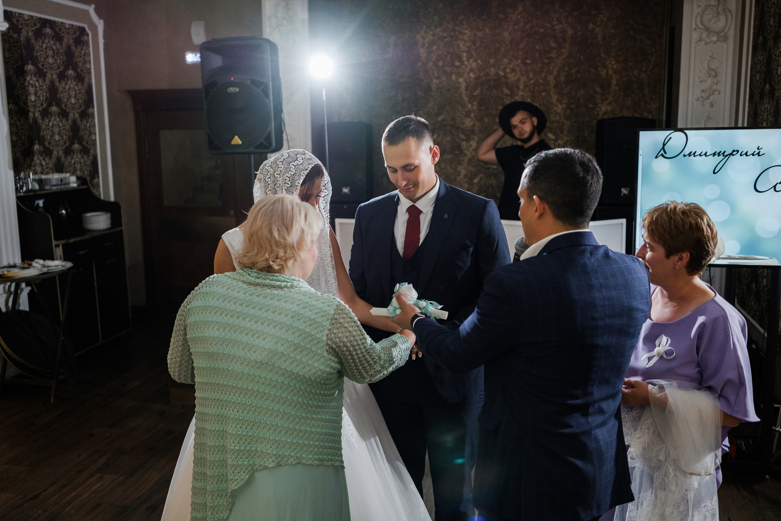 Дмитрий и Александра. Свадебный фотограф | репортаж | праздники | крещение