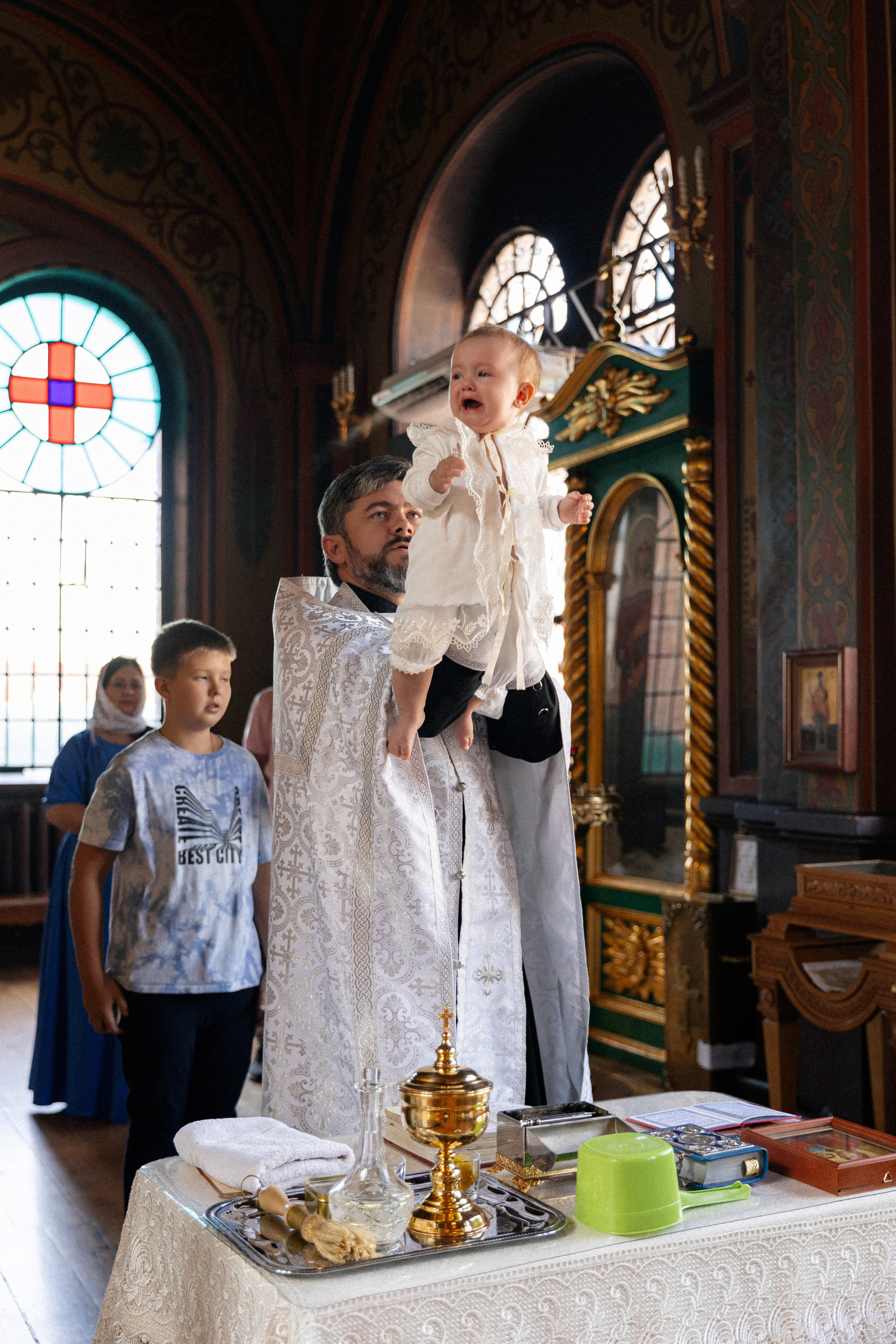 Крещение в Свято-Троицком соборе. Свадебный фотограф и видеограф Краснодар, Ростов, Сочи, Новороссийск