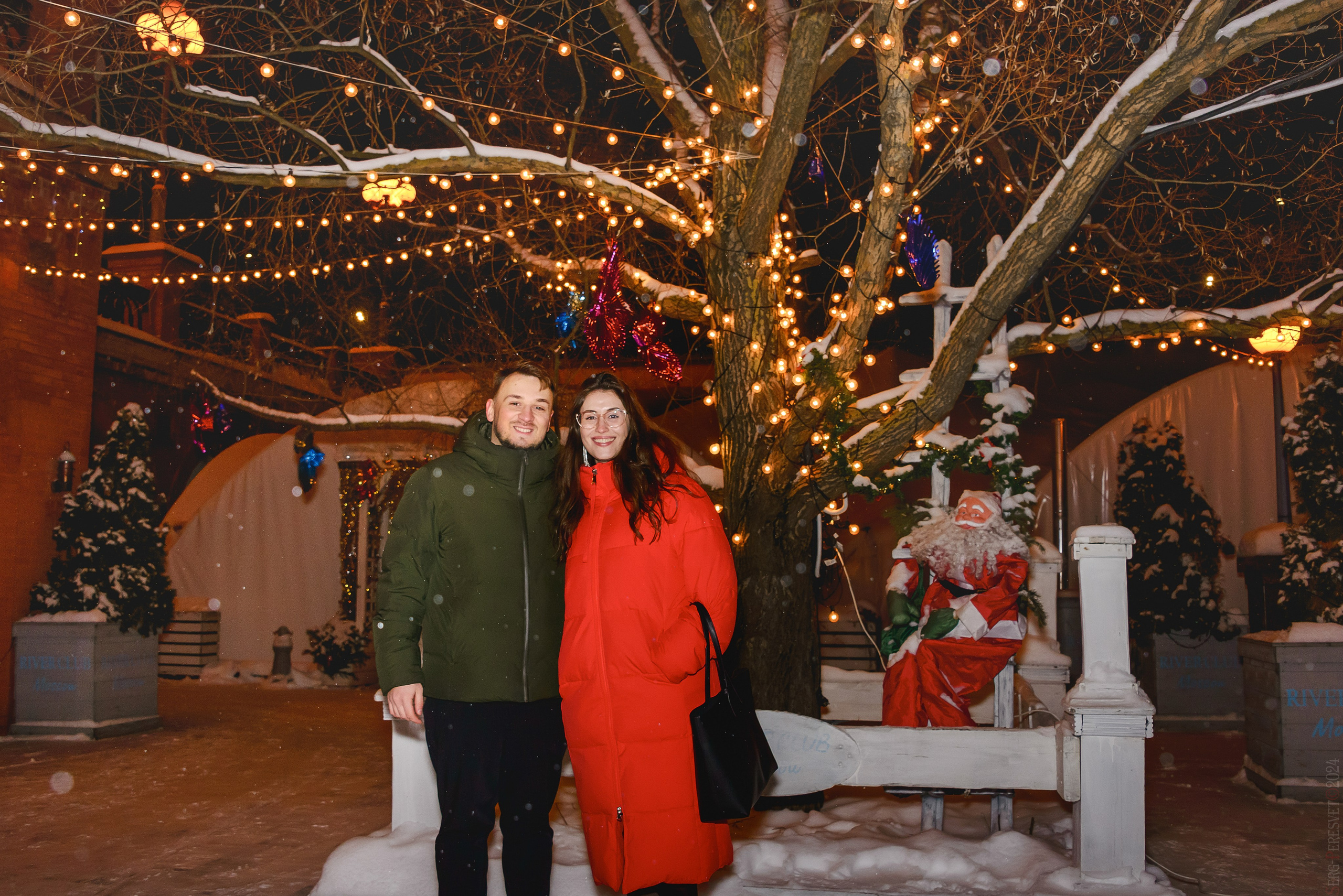 Фотосессия лав стори (love story) в Москве - Сергей Пересвет. Ваш фотограф на праздник в Москве, Раменском, Жуковском, Люберцах