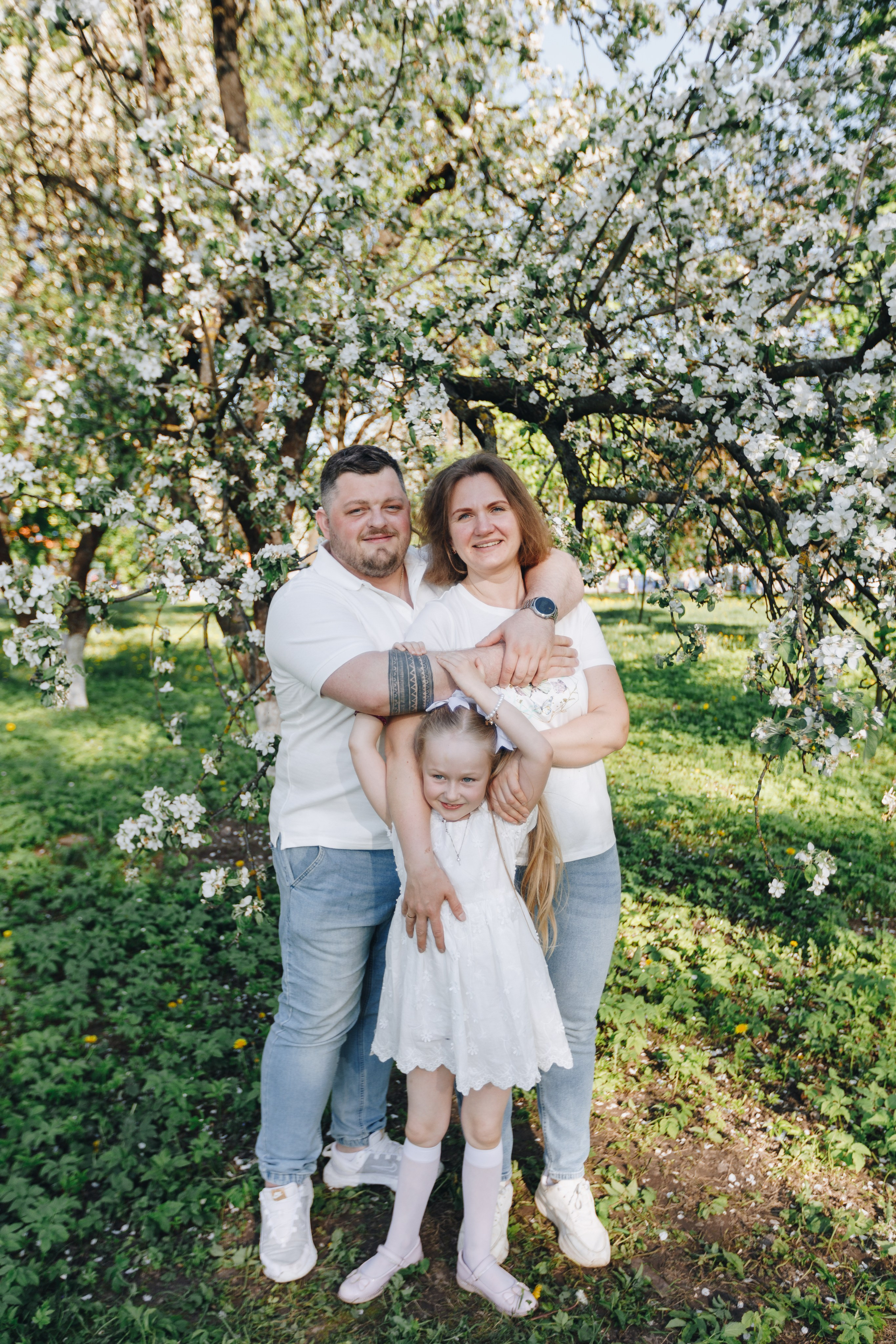 Семья весной. Свадебный семейный фотограф и видеограф Гомель Минск Беларусь Европа