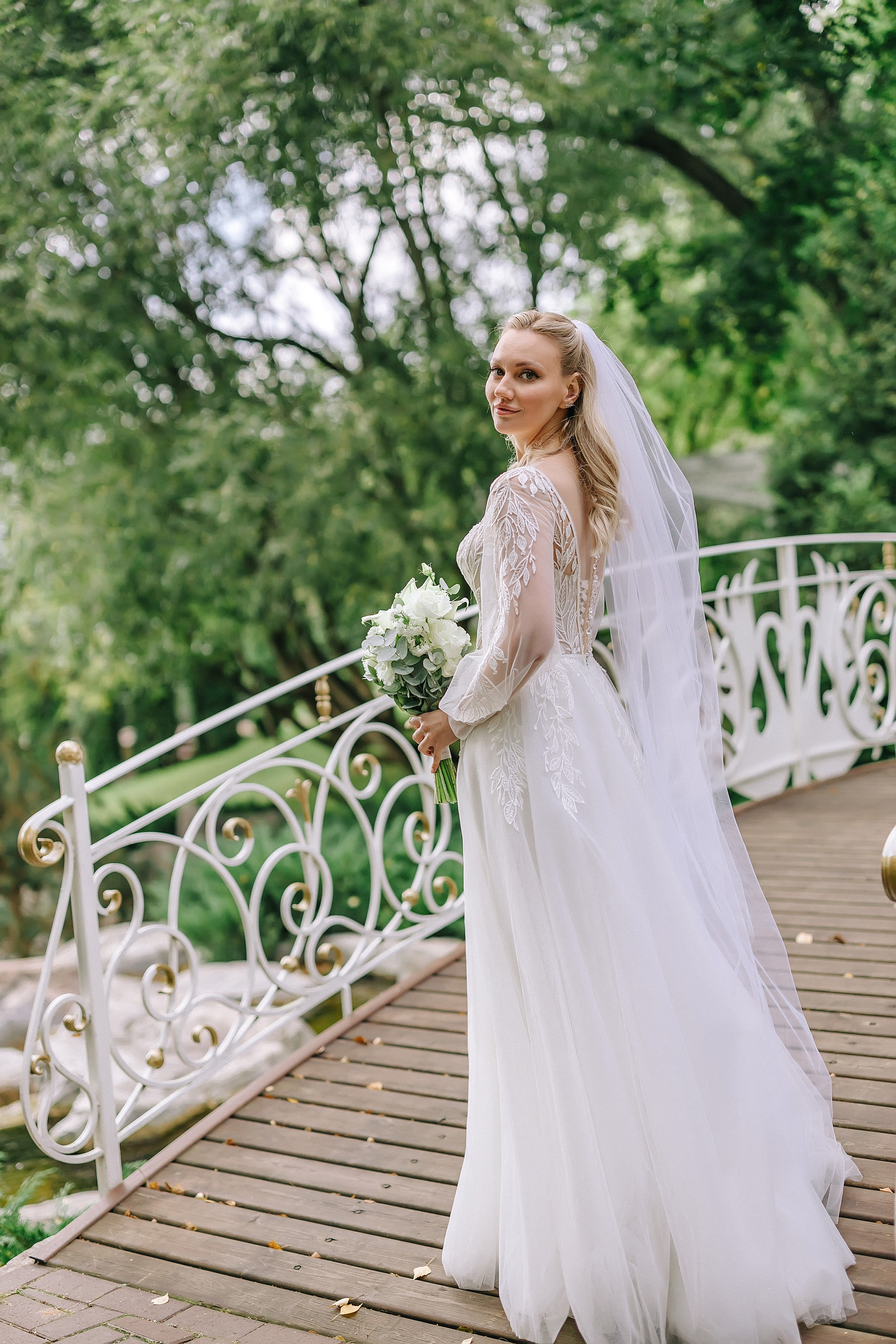 Чувства. Александр Антонов. Профессиональный свадебный, репортажный фотограф в Москве, Подольске. Фото+Видео на любой праздник