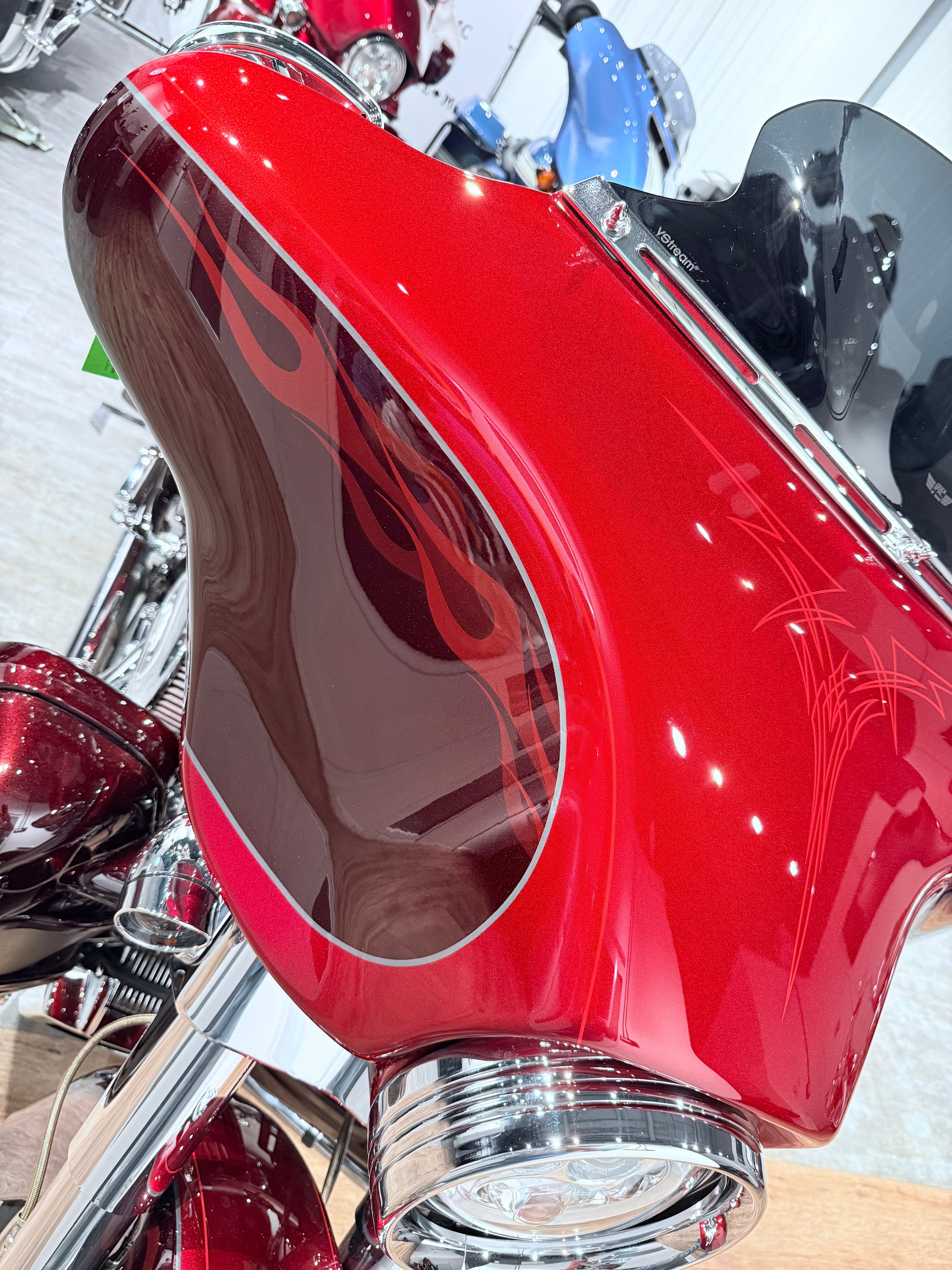 CVO Street Glide (Ruby Red). Hello Davidson, Москва. Только хорошие мотоциклы…