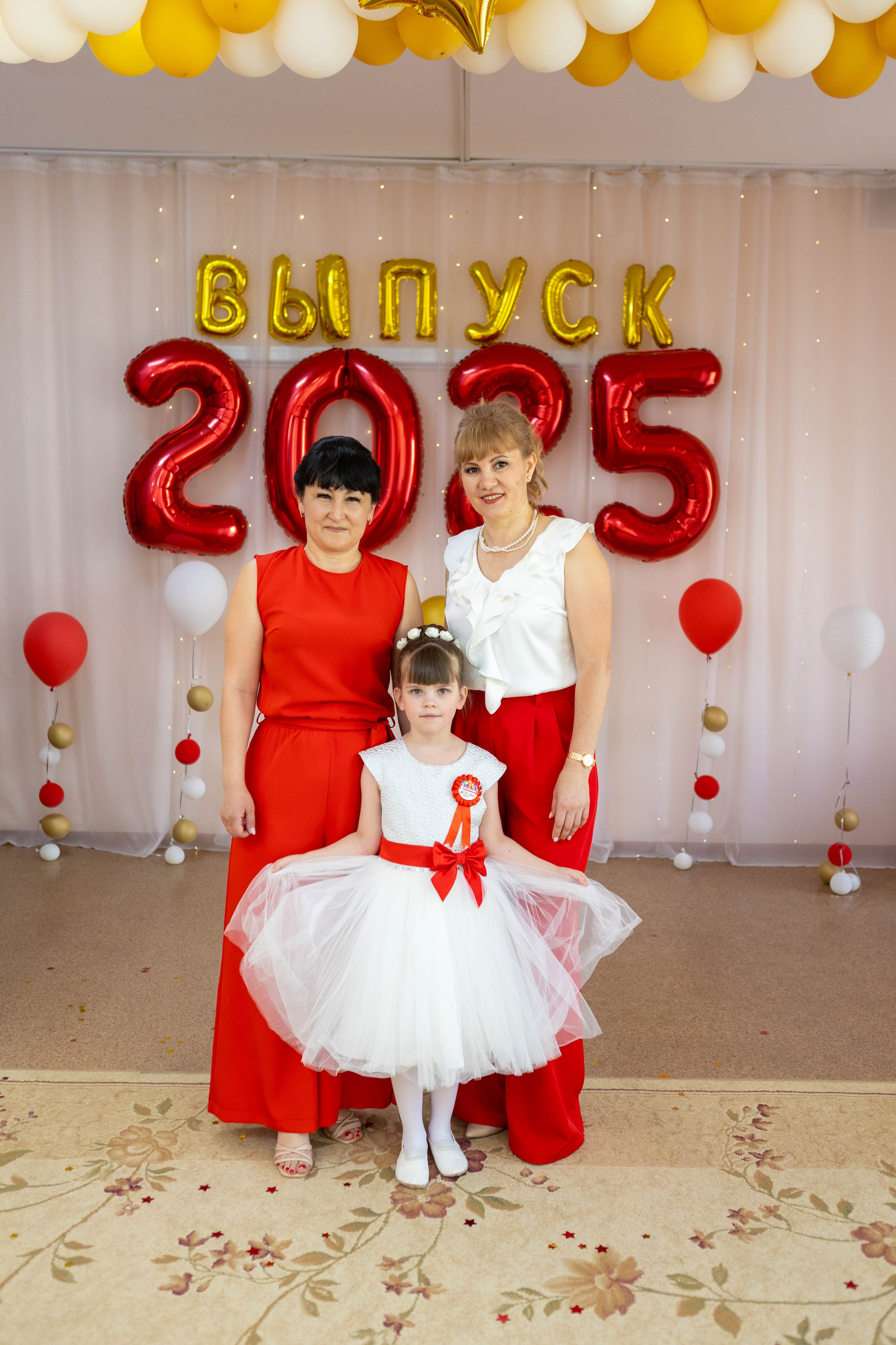 Выпускной в детскому саду 2025 год. Свадебный и предметный фотограф Ренат Каламперов