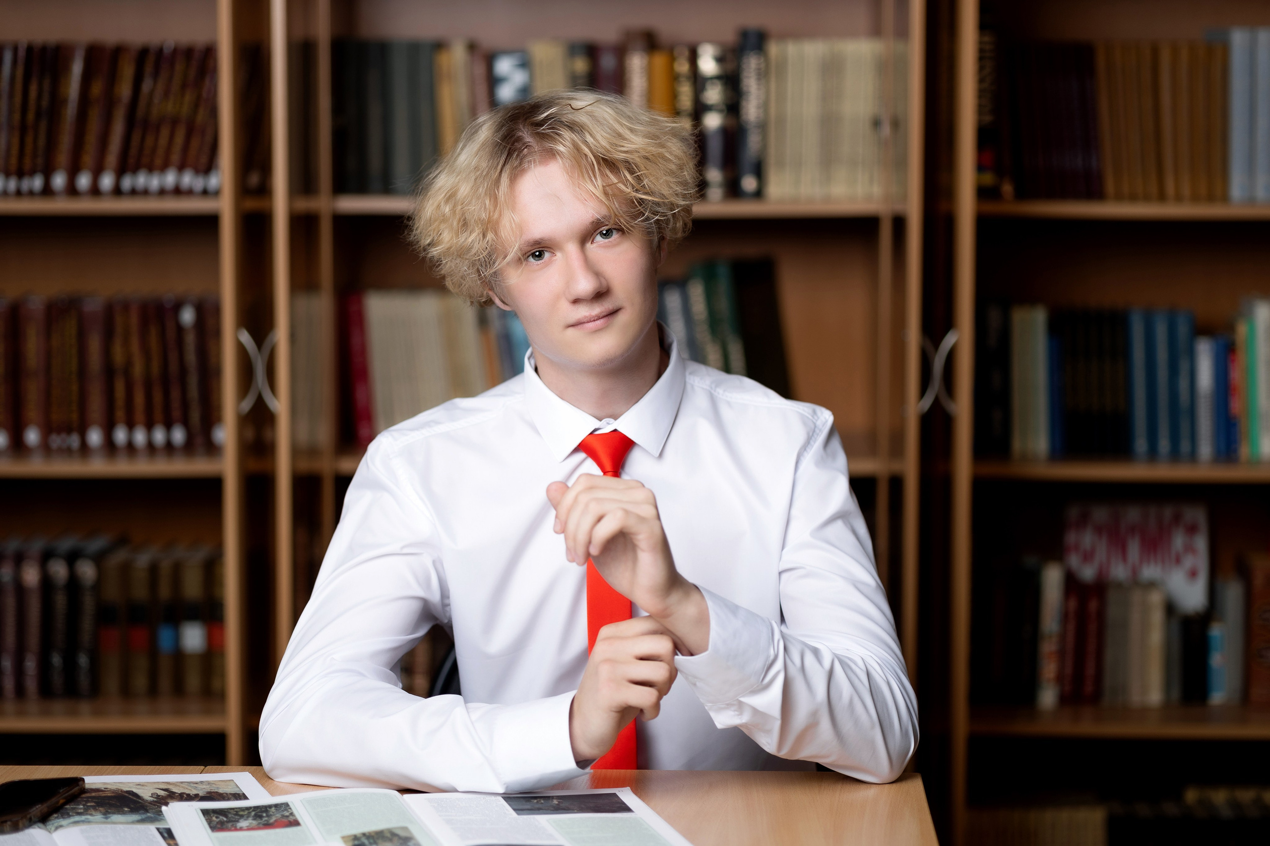 Гимназия Новоскул. Выпускные альбомы. Школьный и семейный фотограф Виктория Игнатьева