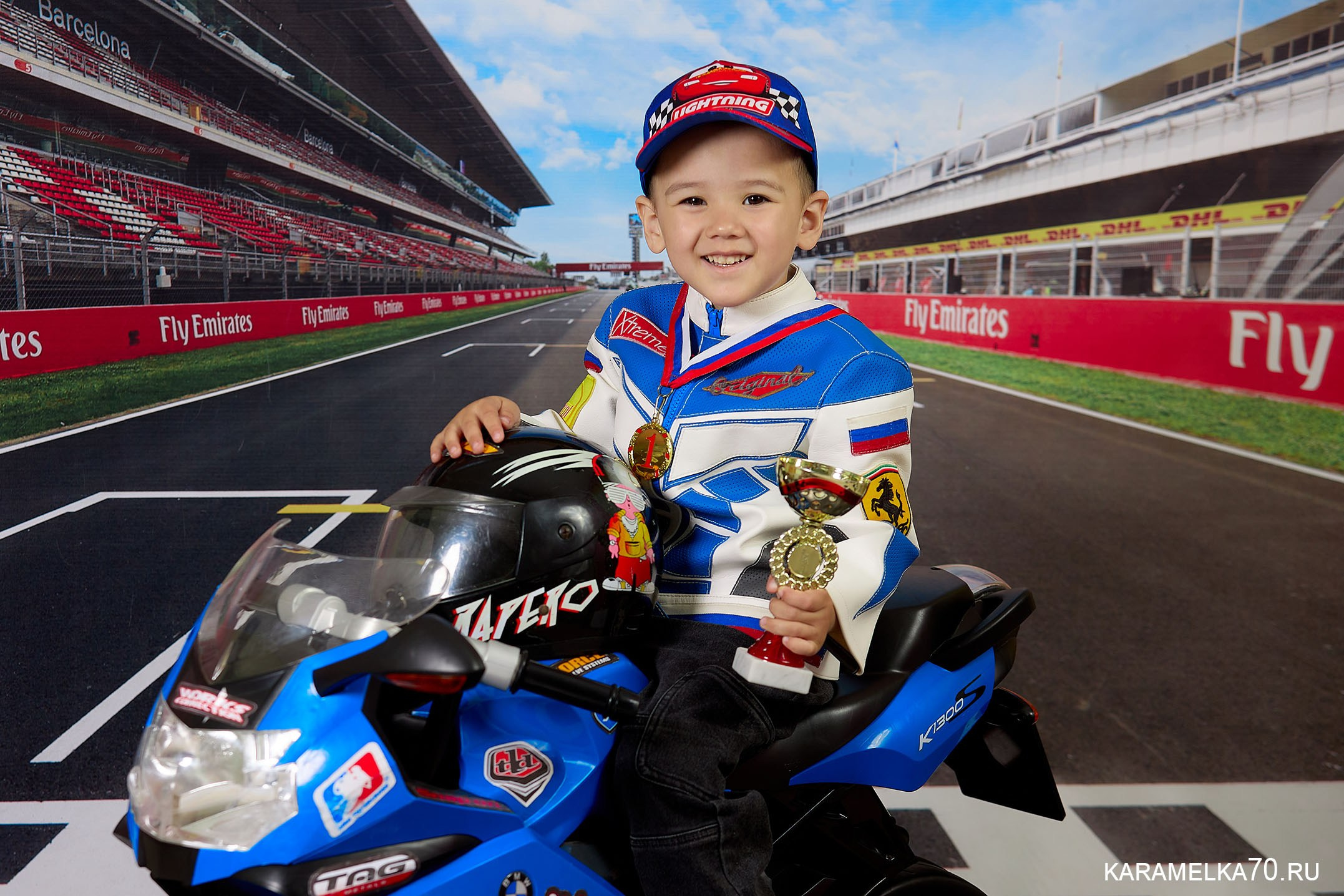 Мотогонщик. Детская выездная фотостудия