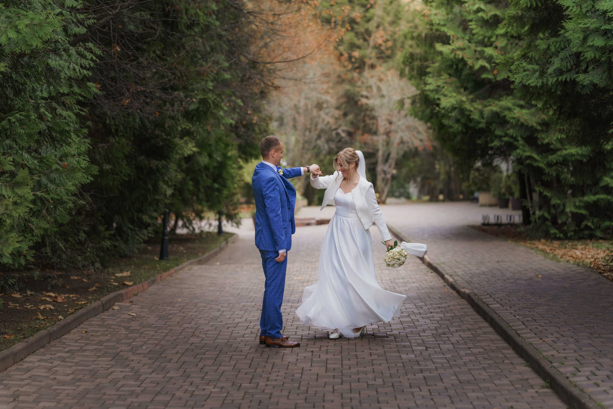 Большой свадебный день с венчанием