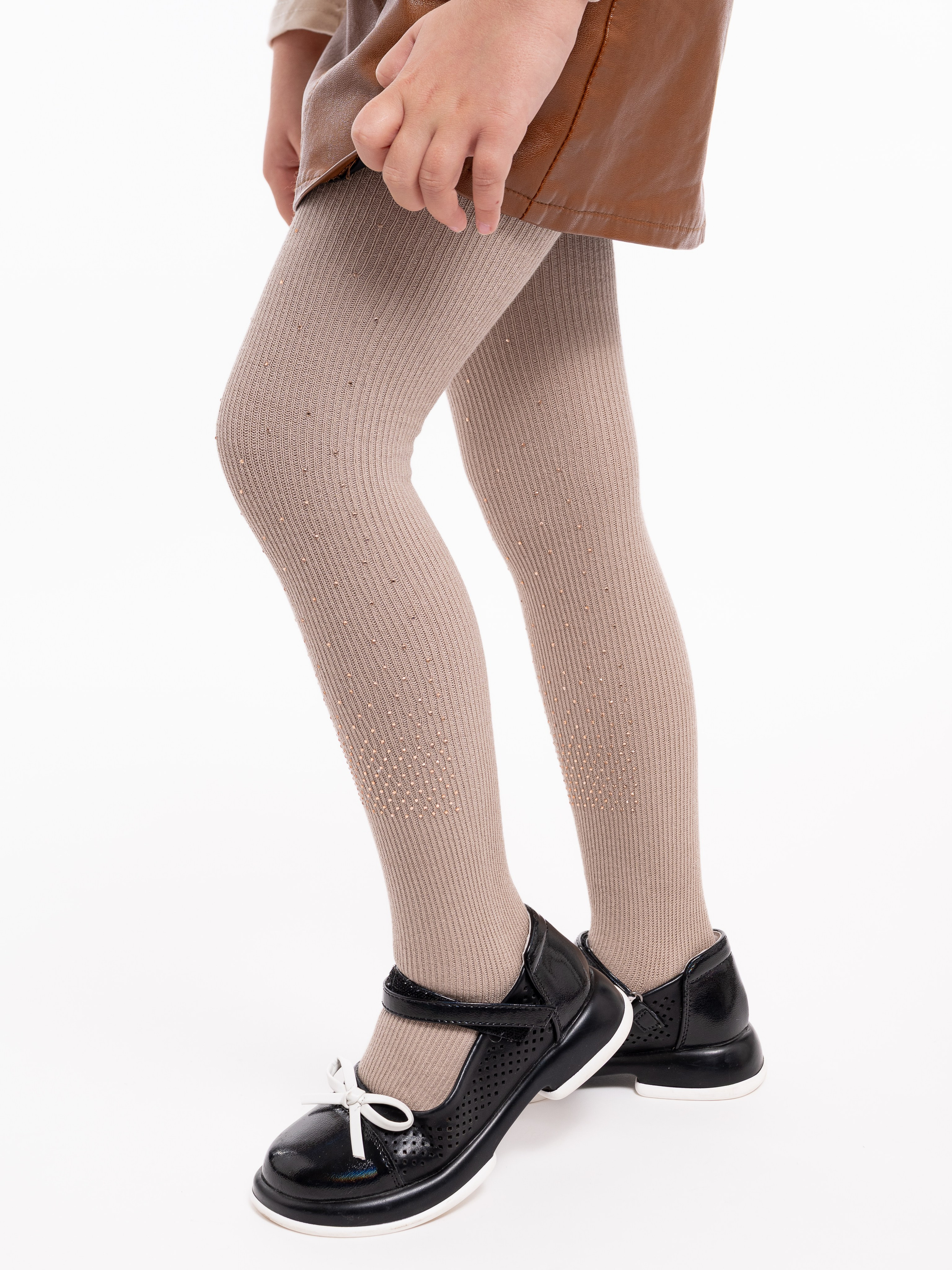 Колготки детские модели + предметка серия 2. Предметный фотограф, фото для маркетплейсов Пятигорск, КМВ