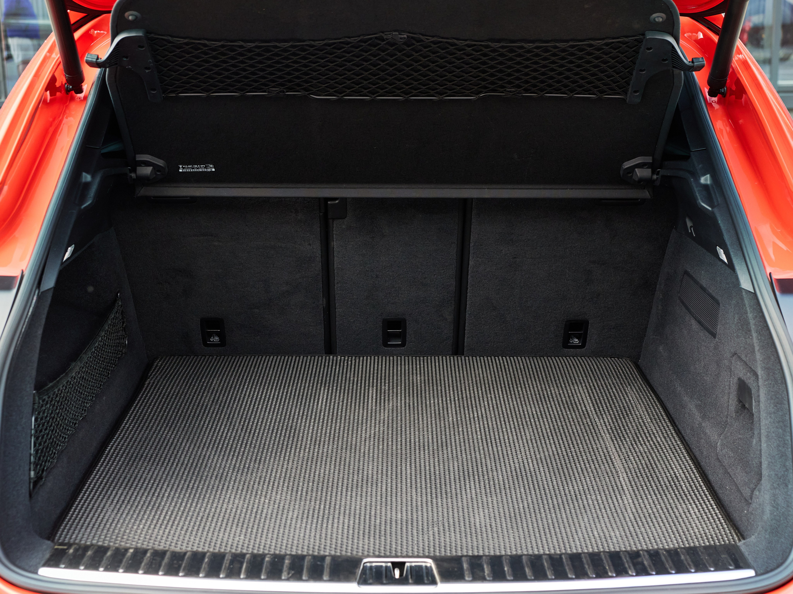 Porsche Cayenne. IDeAI studio