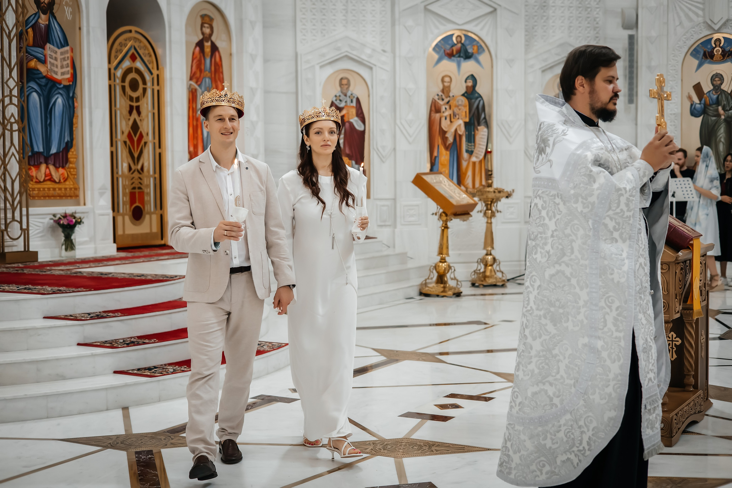 Венчание Ольги и Никиты в Храме Святого Равноапостольного князя Владимира в Тушино. Фотограф на крещение и венчание Москва  Надежда Баланина