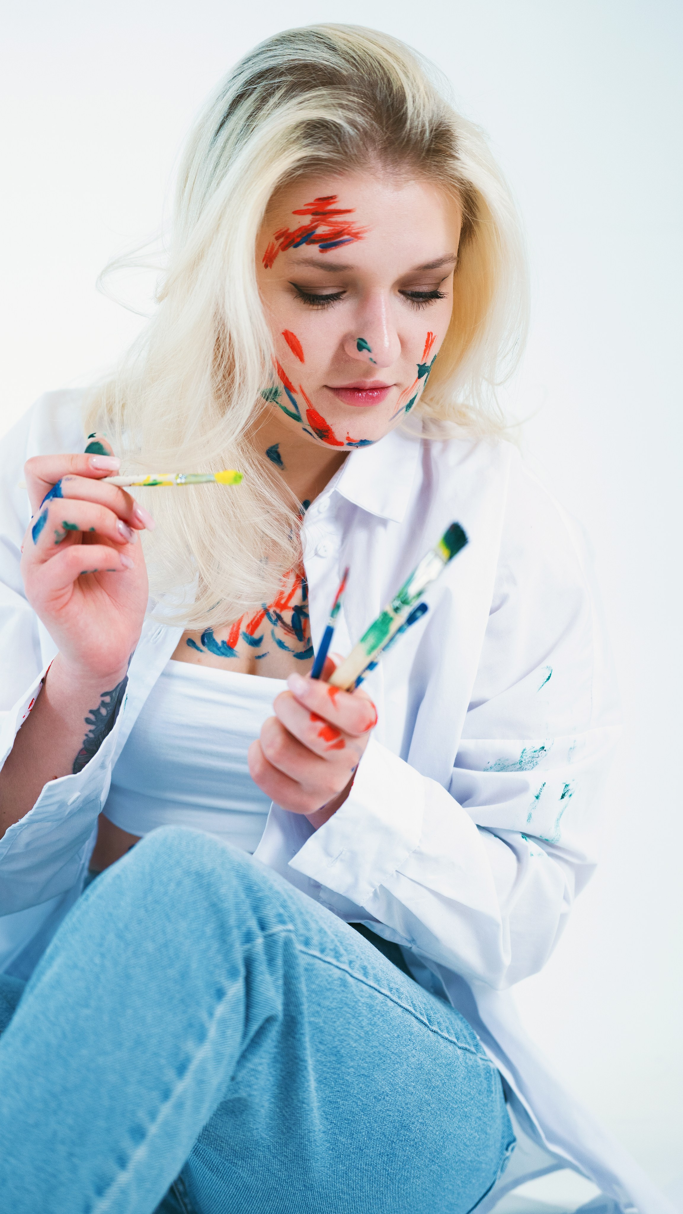 Женские студийные портреты. Главная