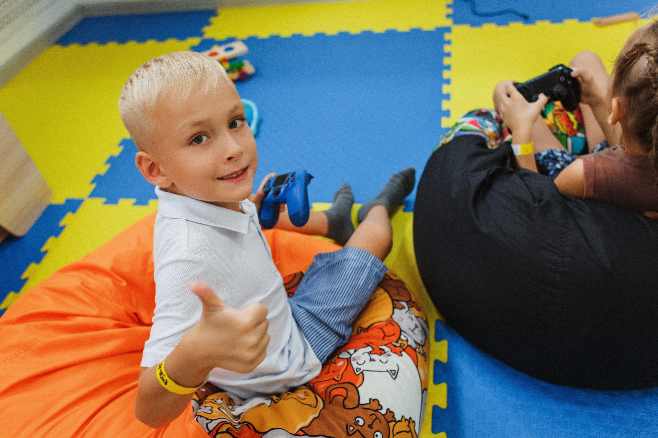 Волшебные моменты: детский праздник в игровой Клумба, Таганрог. Свадебный и семейный фотограф в Таганроге Бакарюк Антон