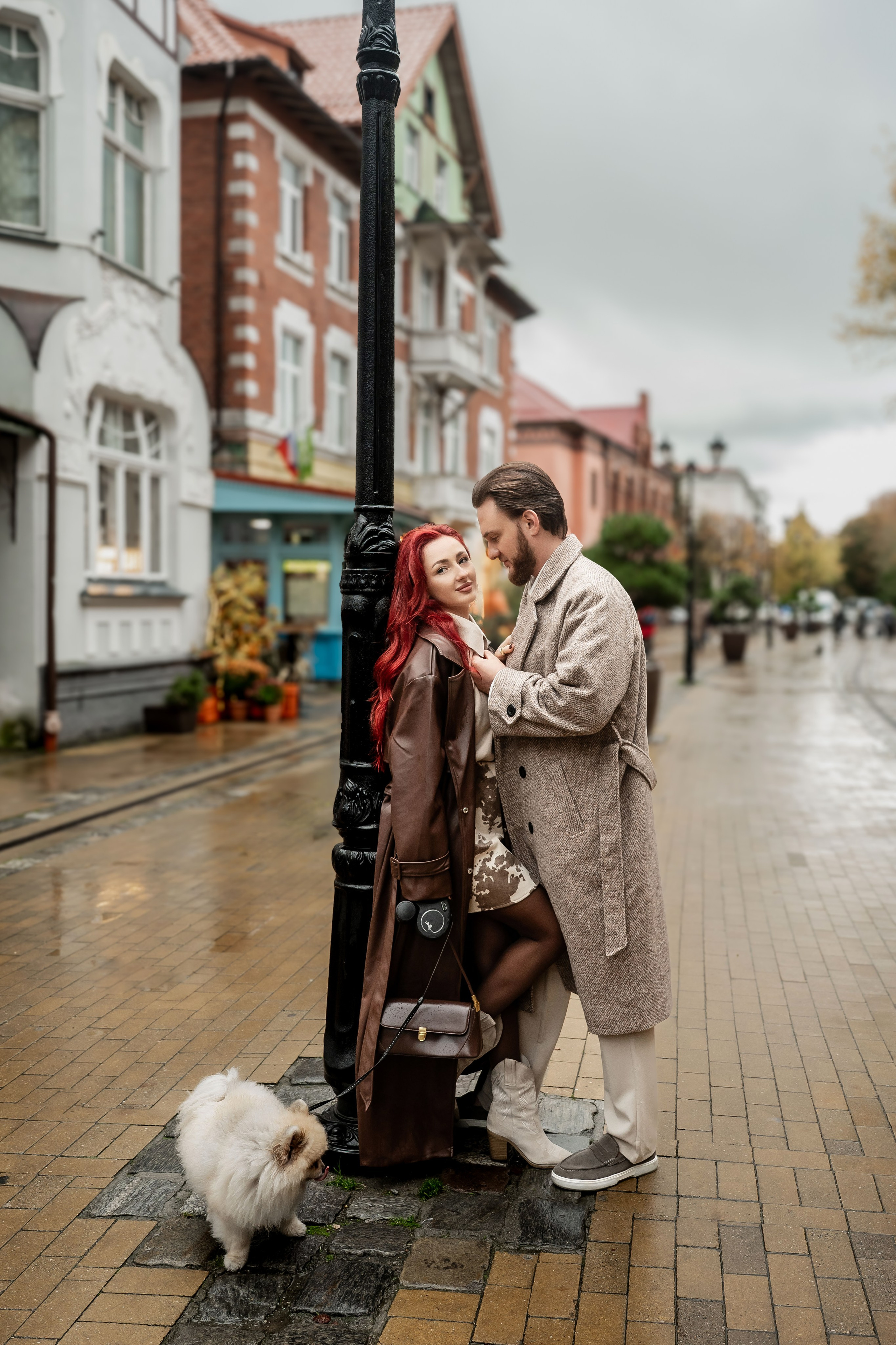 Влюбленные с собачкой. Наталья Слесаренко фотограф в Сочи