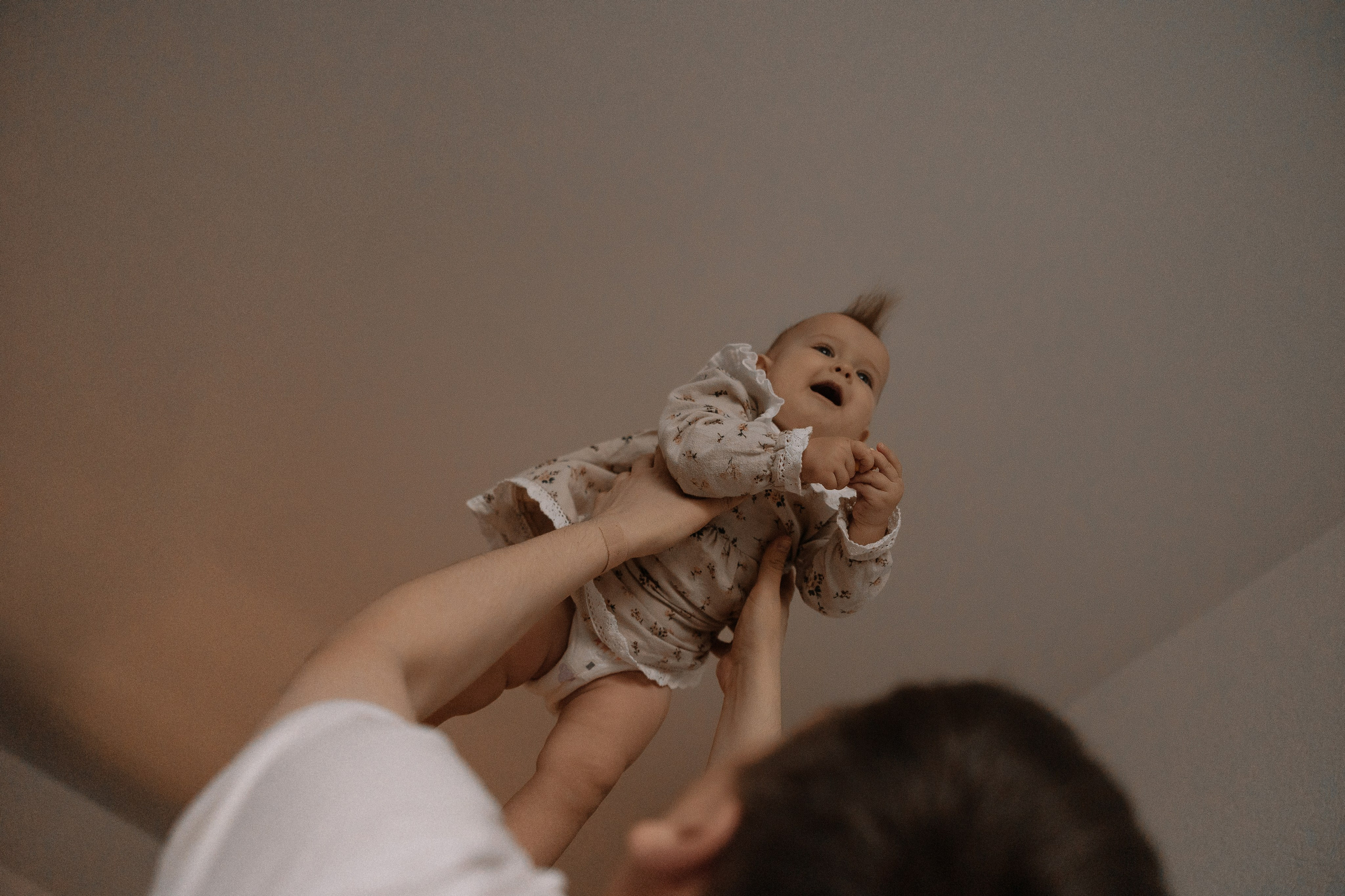 Дома тоже можно. Свадебный и семейный Фотограф Денис Кошель