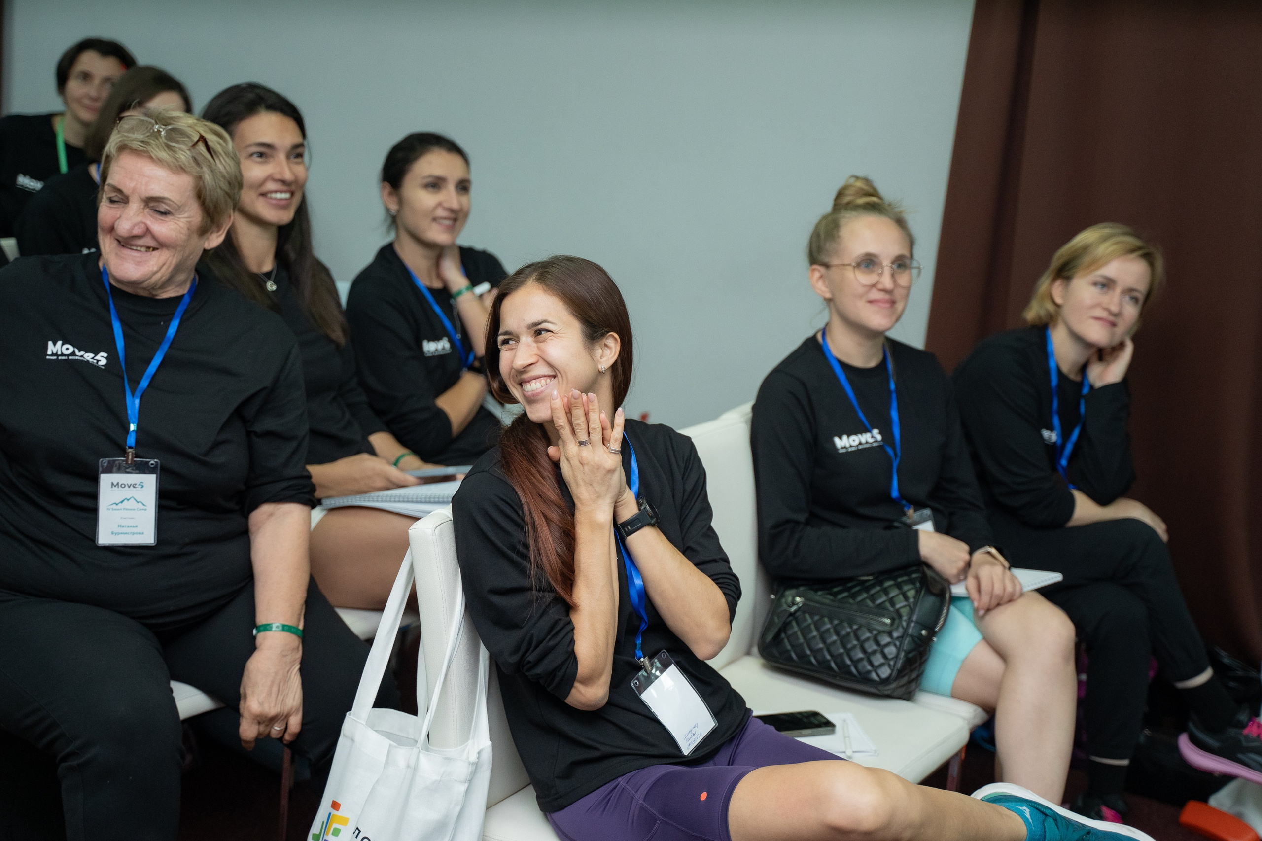 Яркий фотокадр эмоций одной из участницы