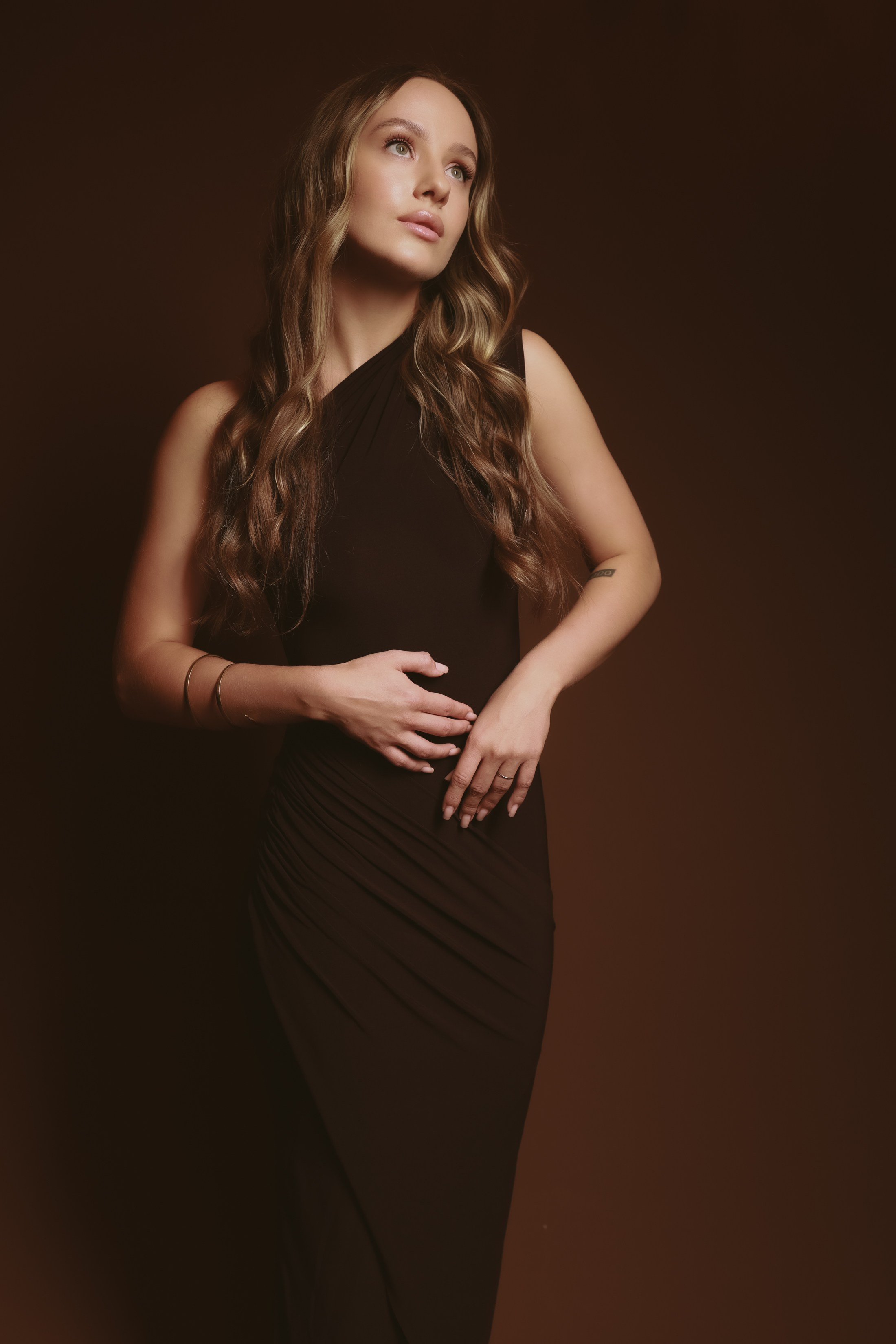 Студия Импульсный свет. Профессиональный фотограф во Владивостоке — Фаина Дегтярева