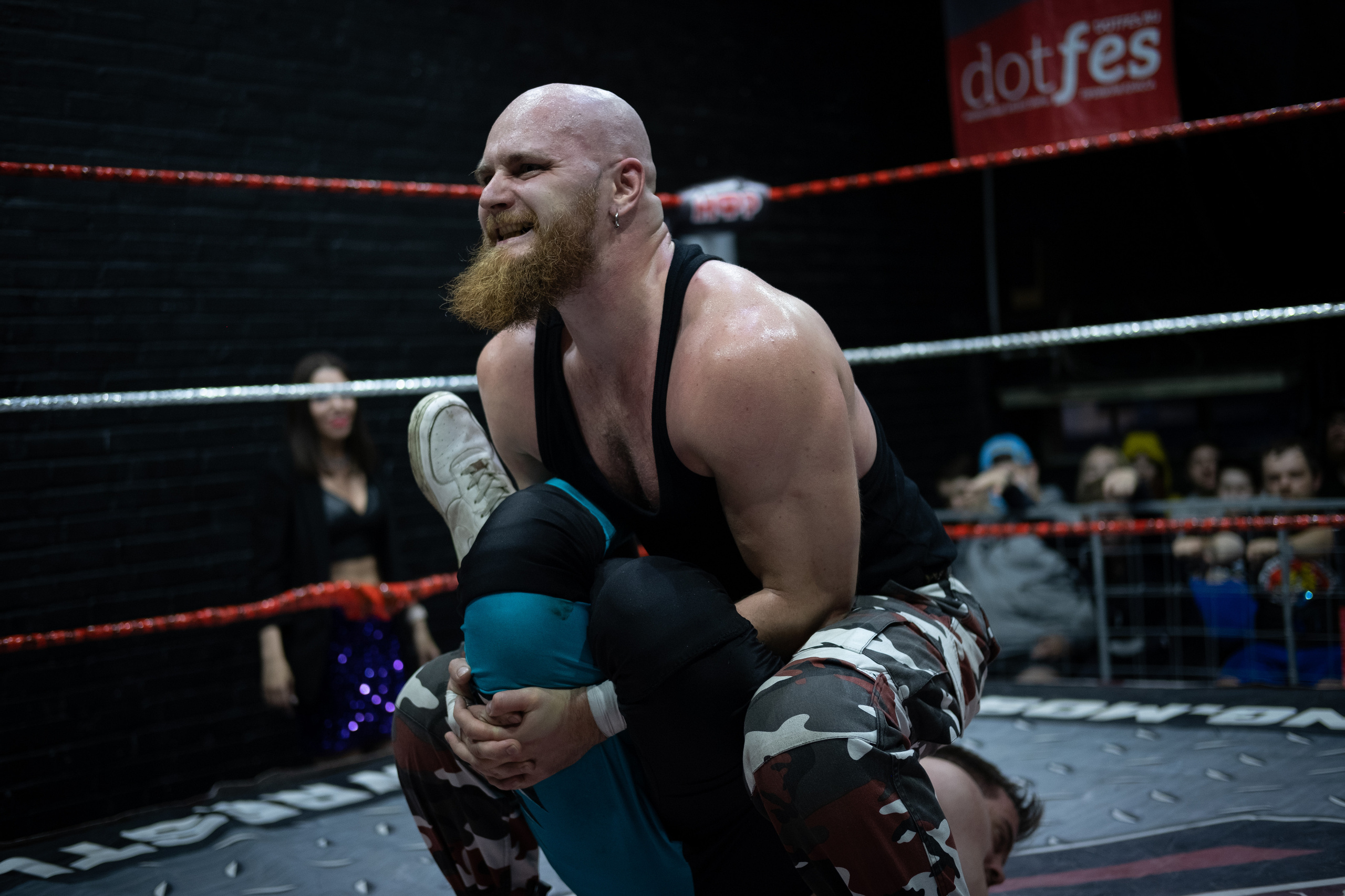 Реслинг в Россиии. Репортажный фотограф в Санкт-Петербурге Максим Варбулайнен