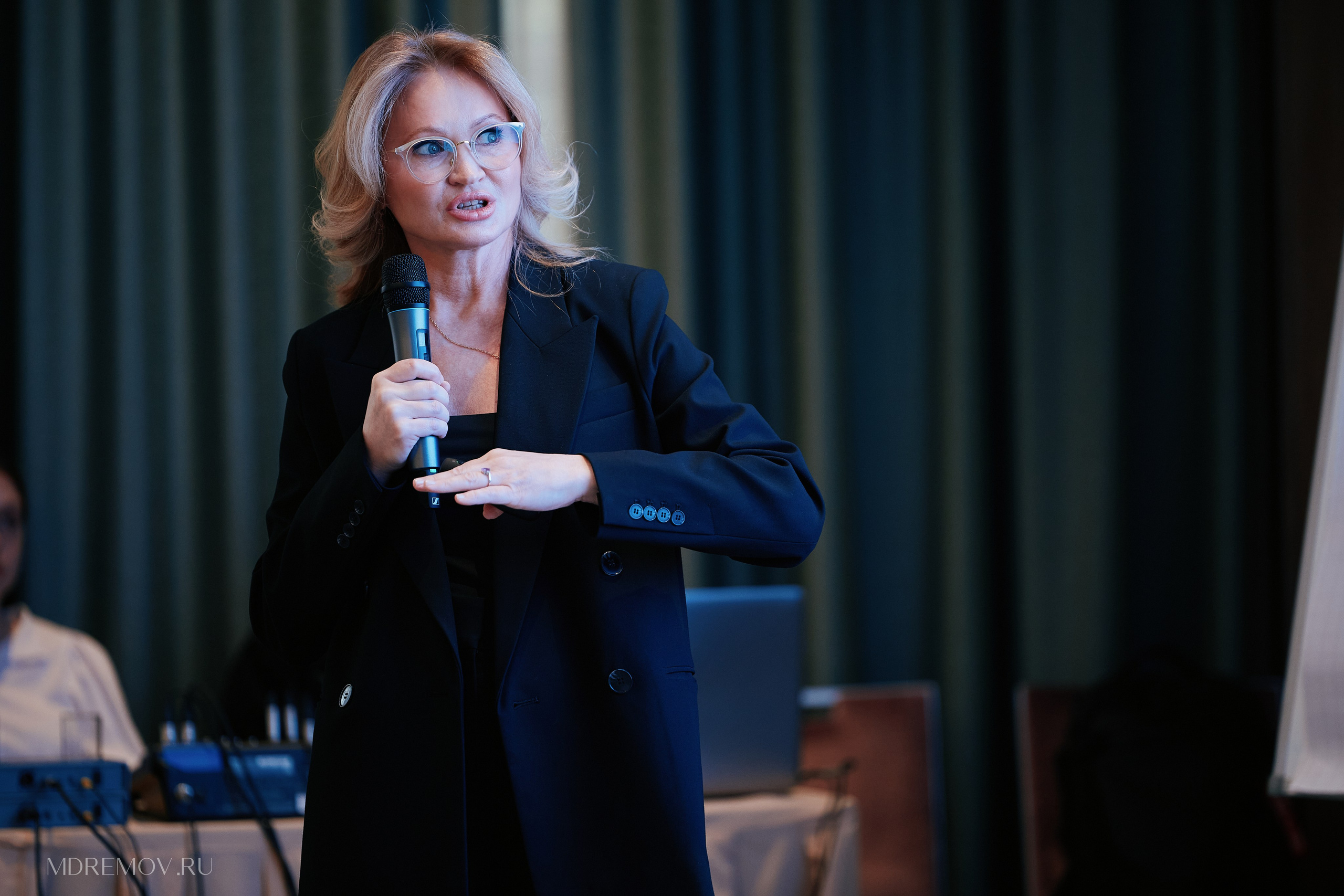 Форум Современная женщина в Hilton от EVENTBEST.RU 06.04. Свадебный репортажный фотограф краснодар максим дремов дрёмов фотосессия студия цена