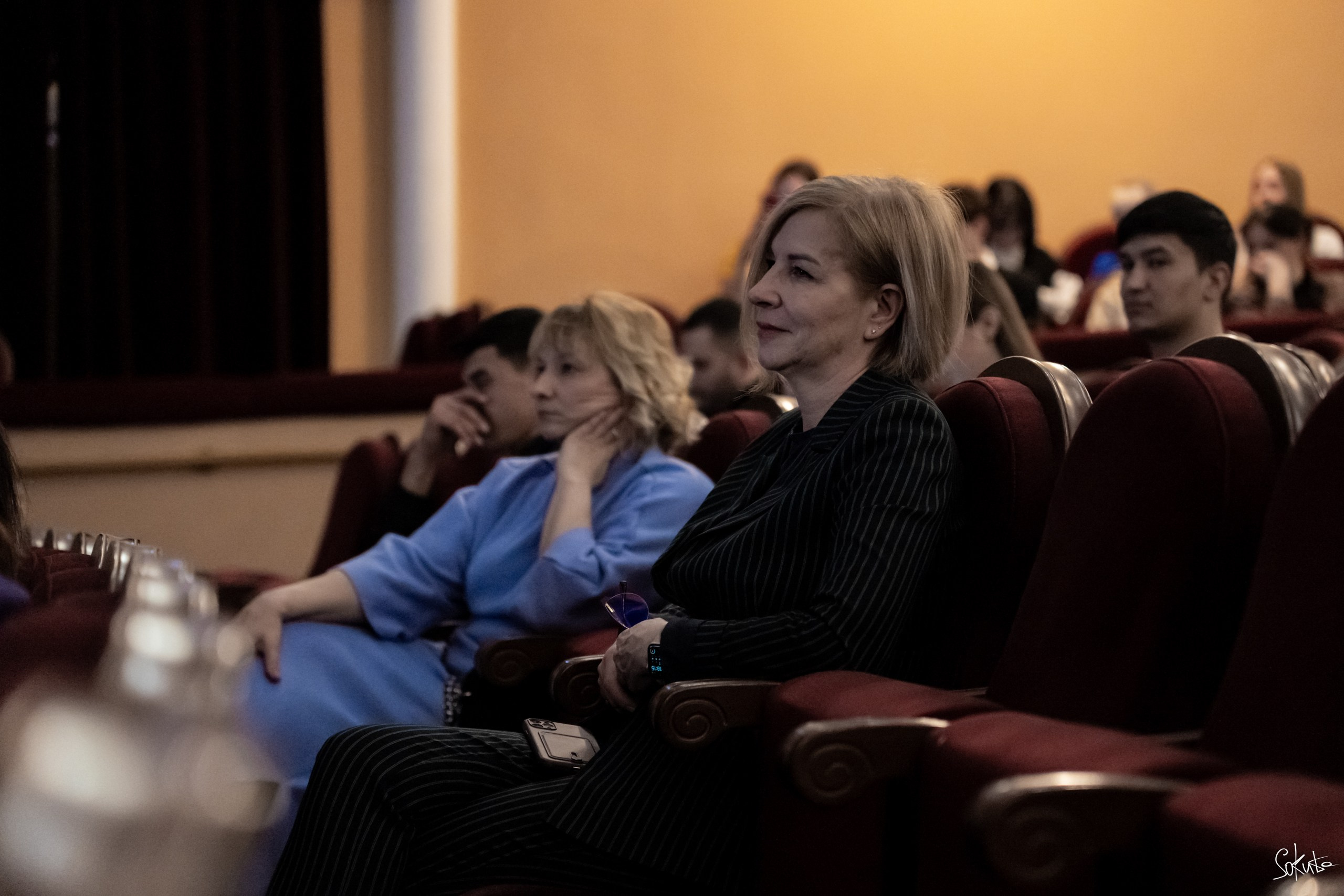 День Театра