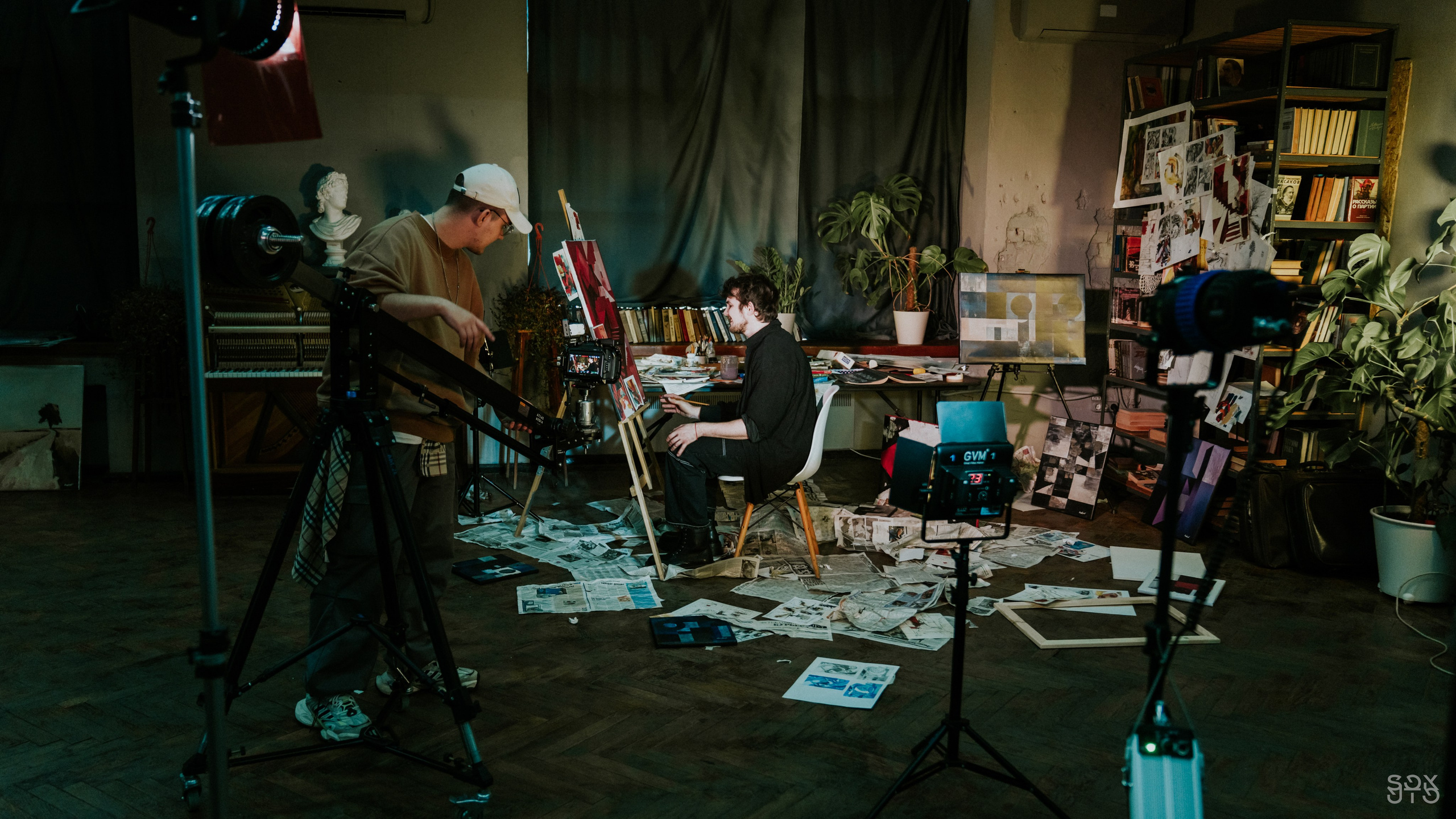 BAKED ROLL x Grad! ent