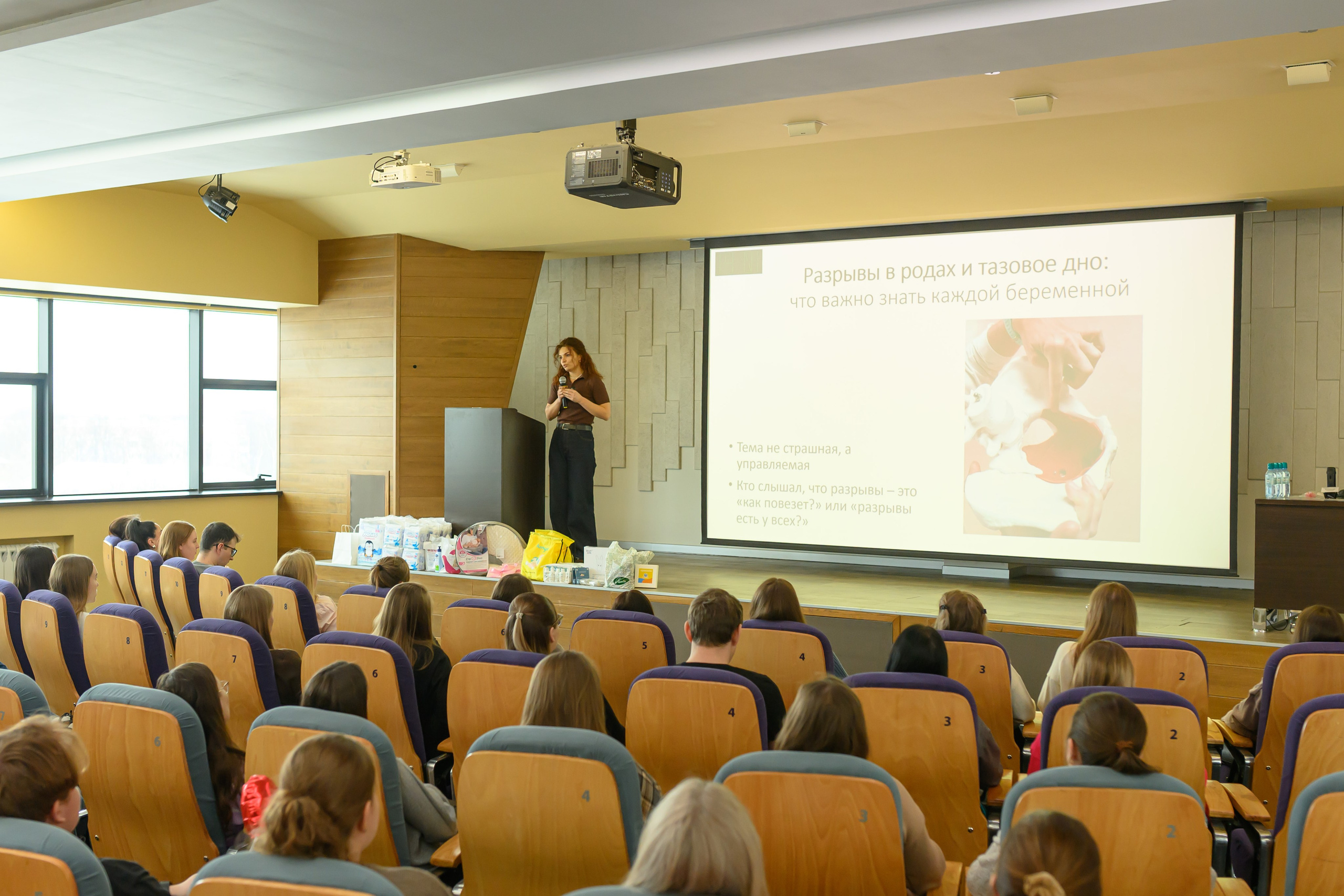 Фотоотчет праздника материнства февраль 2026 г. Профессиональный фотограф Елена Красилина г.Ярославль, г. Рыбинск