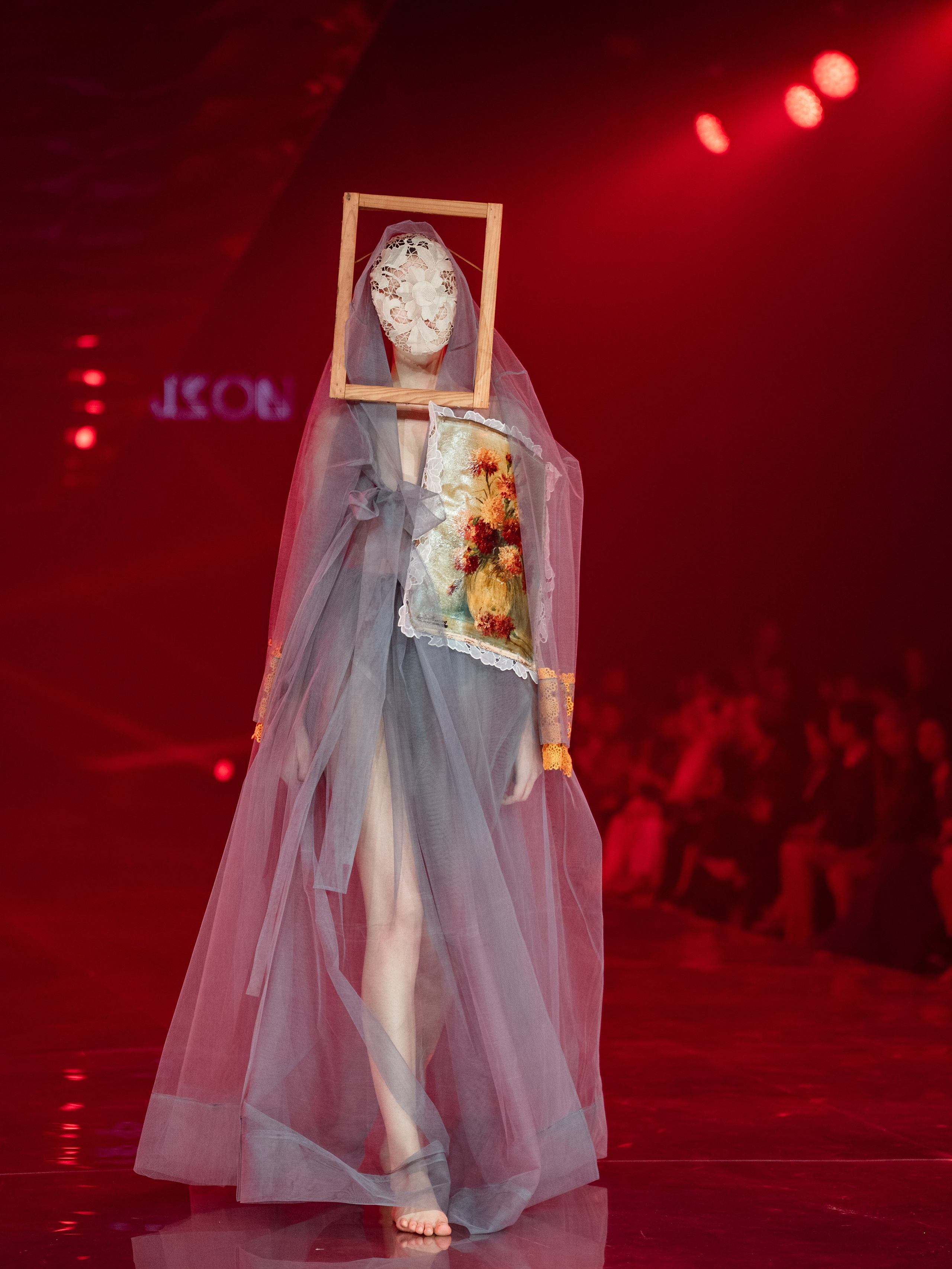 Visa Fashion week Maison Artc. Сайт Алматинского НЮ АРТ, будуар и фэшн фотографа Дениса Карпенко