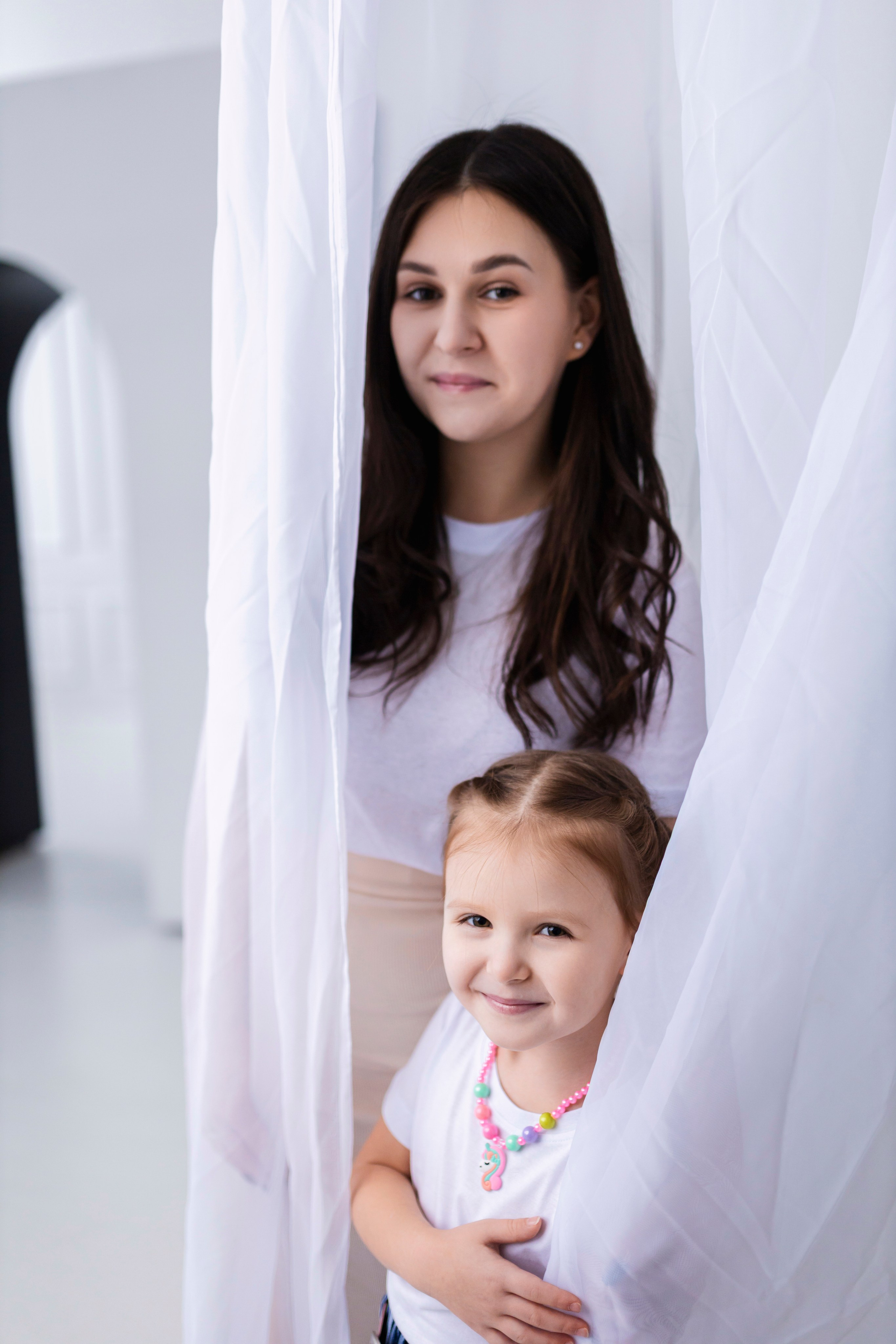 Фотосессия в студии для Дениса Ульяны и Киры. Фотограф Каримов Виктор