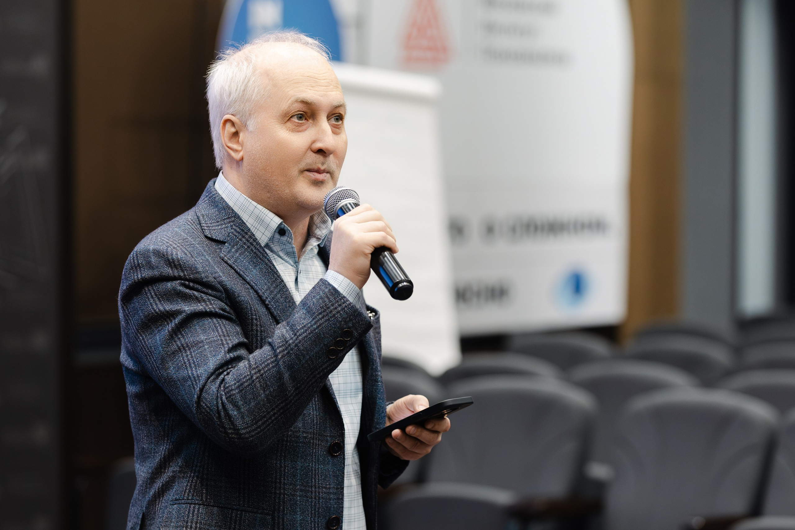 МИП Выпускные. Фотограф Иван Косарев