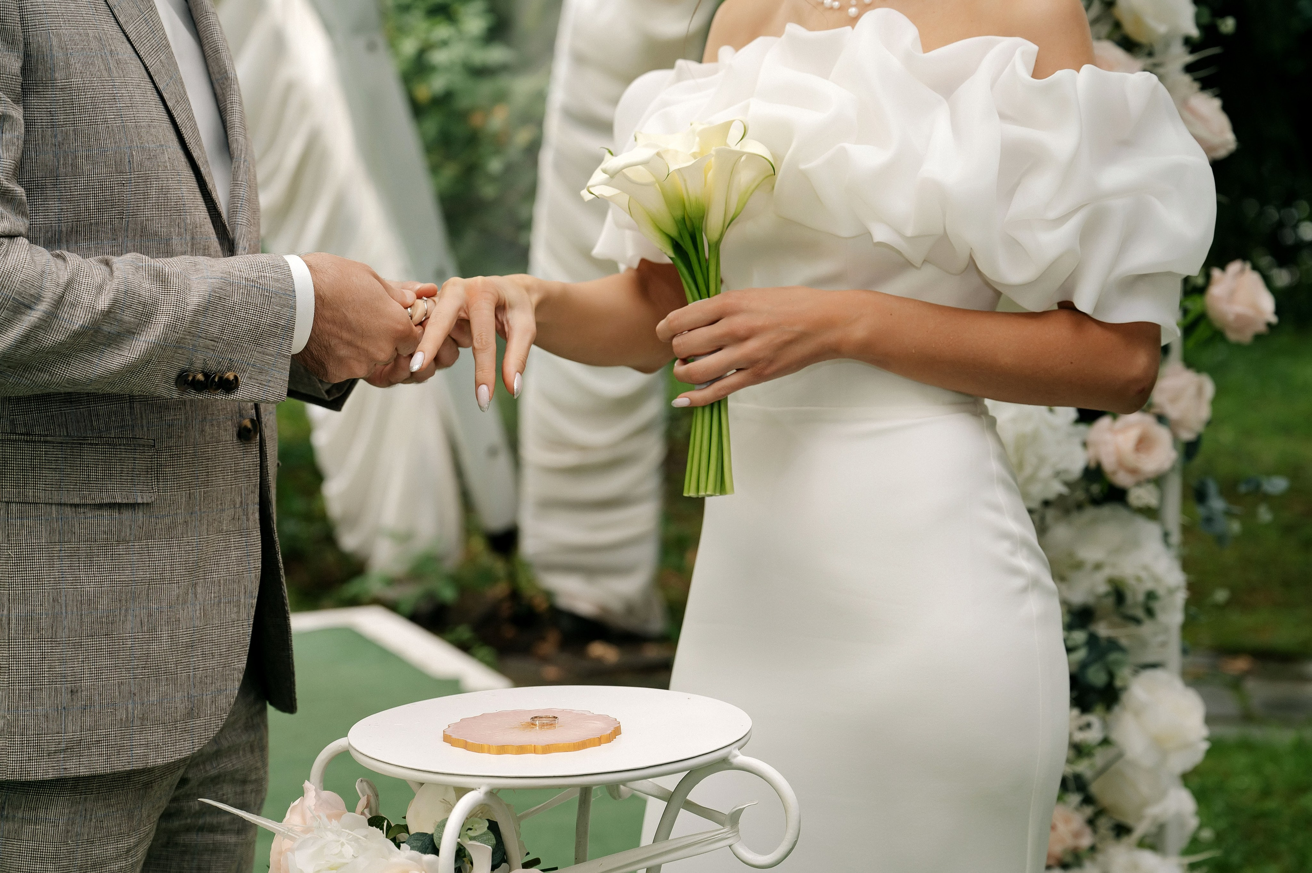 Свадьба для двоих в центре Москвы. Даниловская гостиница + Сталинка на Кудринской. Свадебный и семейный фотограф Виктория Носачёва. Щелково, Москва и МО