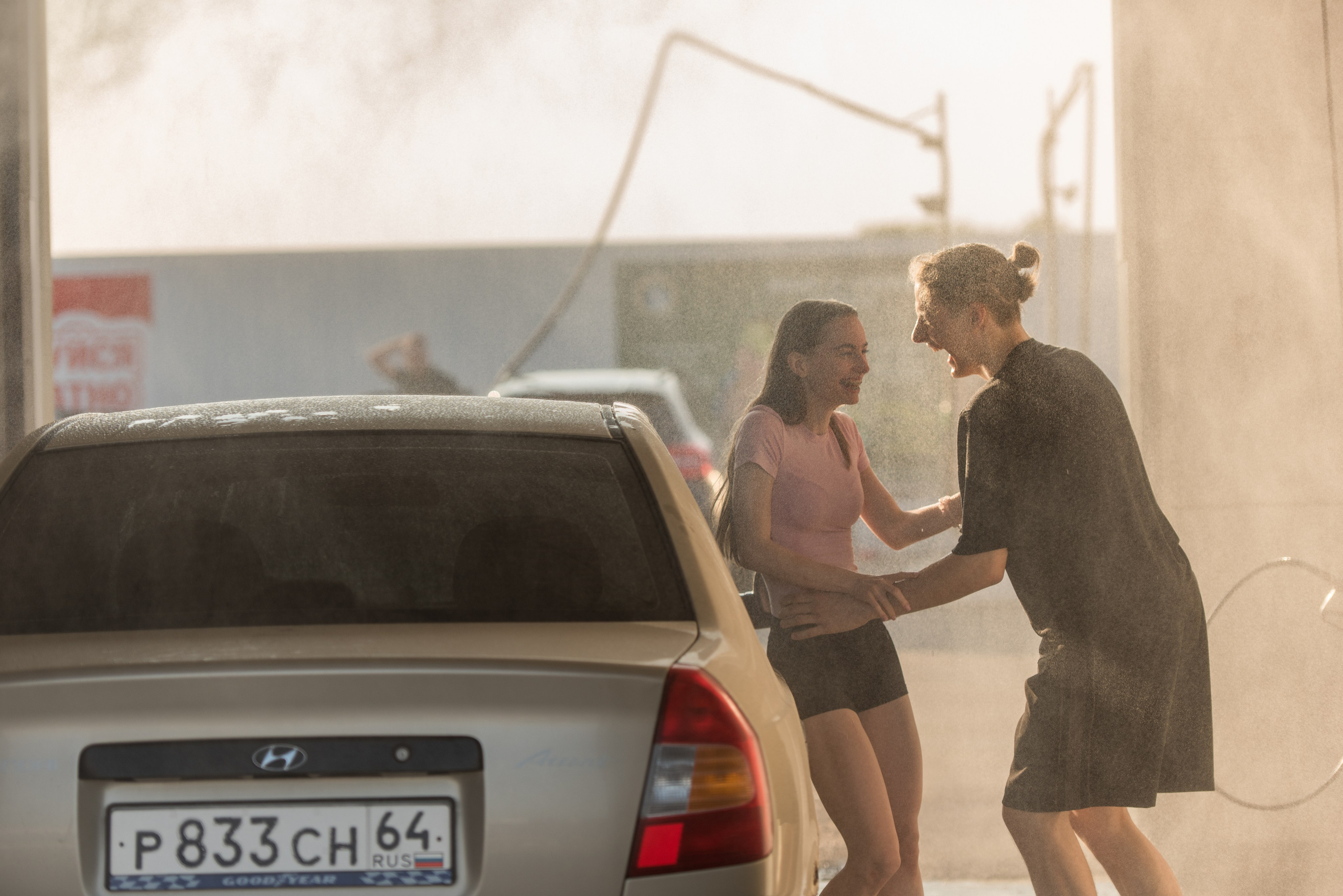 На автомойке. Фотограф Саратов Юлия Петрова