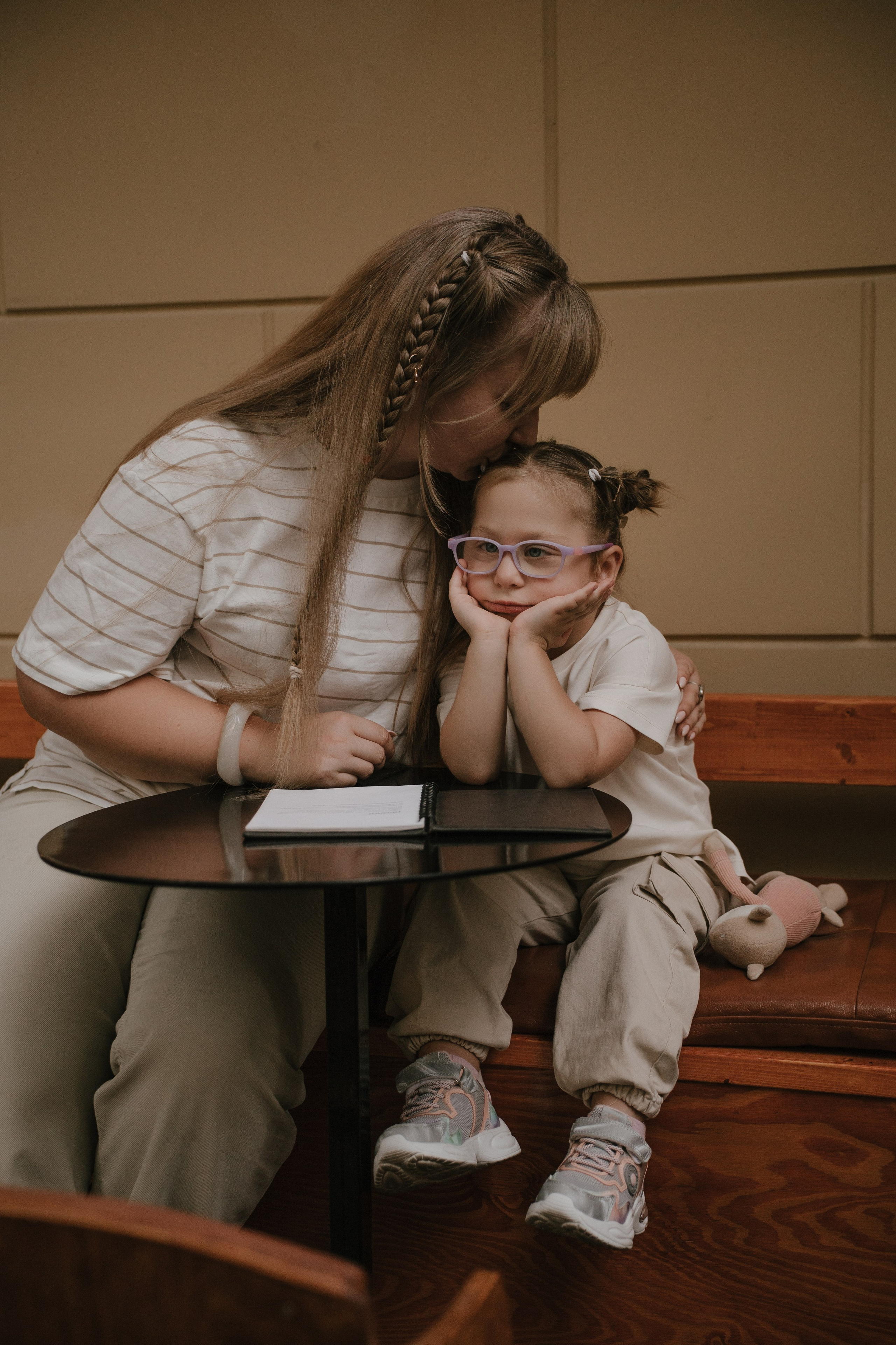 Настя и Аришка. Главная