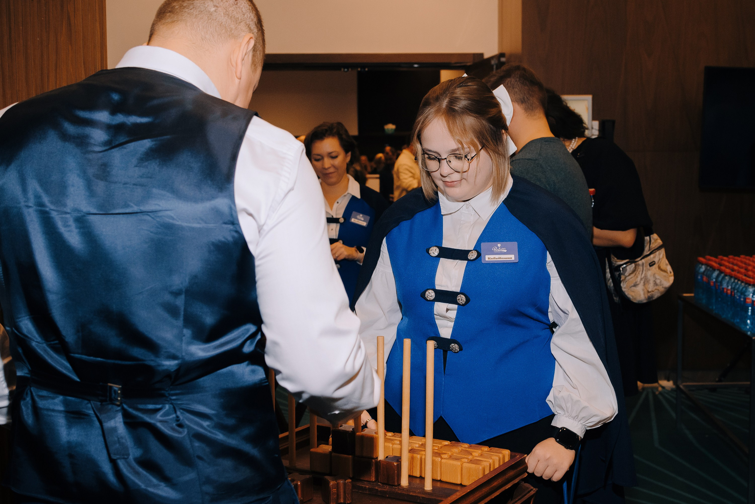 ФЕСТИВАЛЬ ВИНА И КРЕПКИХ НАПИТКОВ МАВТ-ВИНОТЕКА. Репортажный фотограф Зуев Роман г. Челябинск