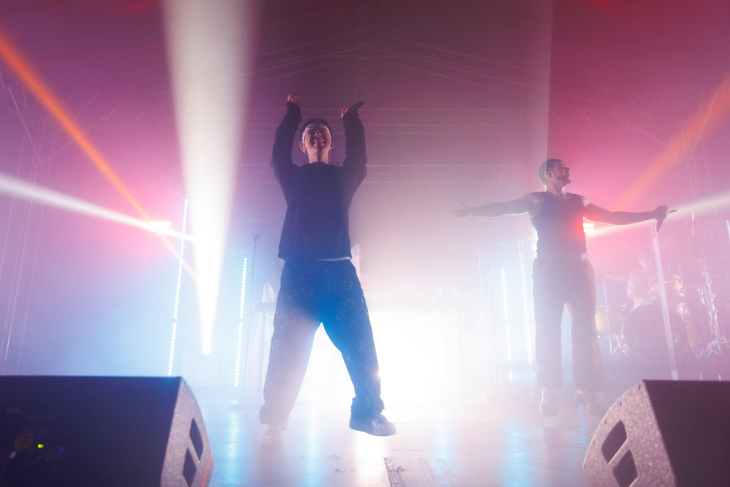 Фотоотчёт и репортаж с концерта группы GAYAZOV$ BROTHER$. Красильников Евгений — профессиональный фотограф в Ростове-на-Дону