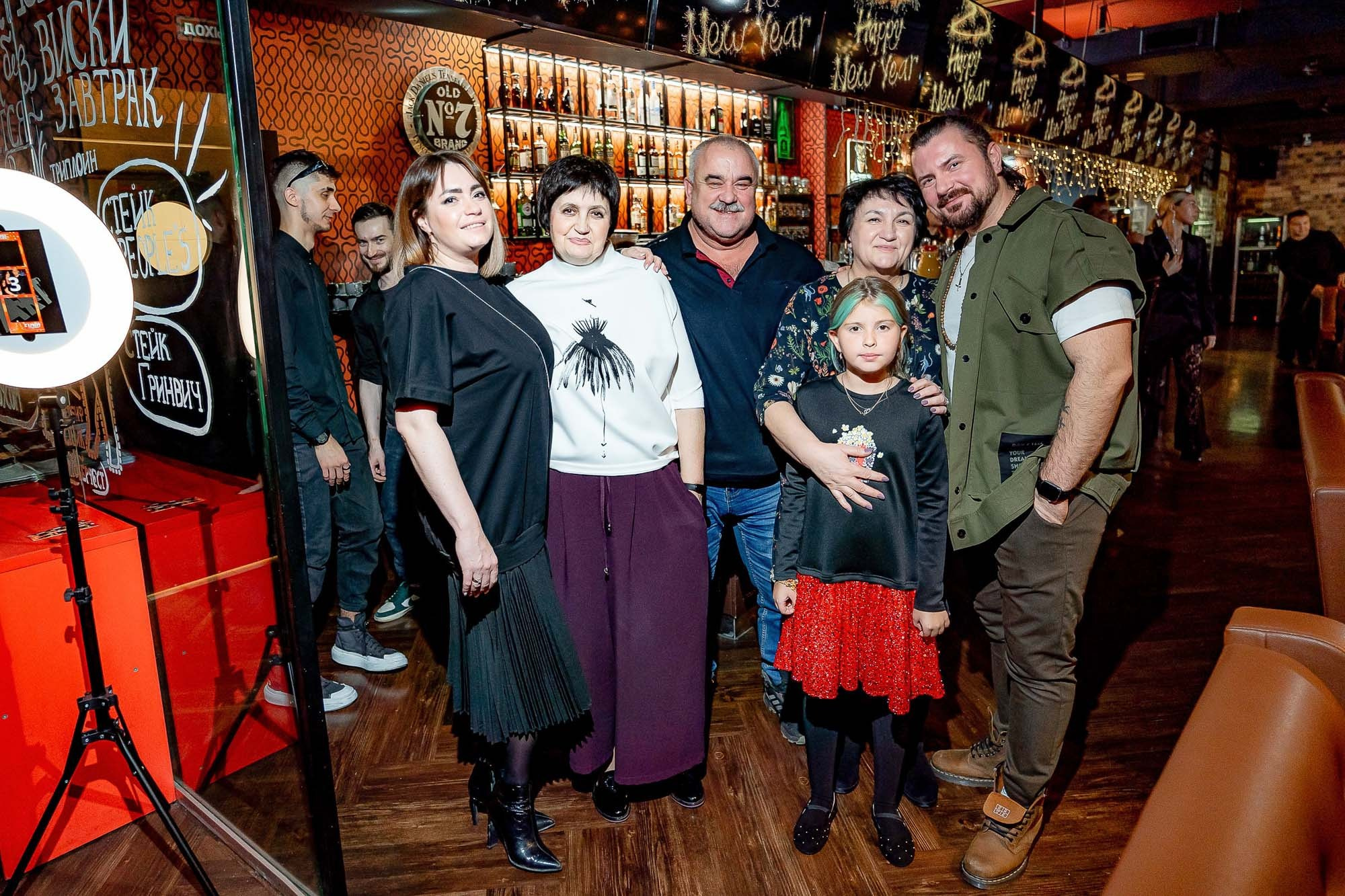 Новый год 2024 в Peoples. Сергей Кошкин. Репортажная и ивент-фотография в Сургуте