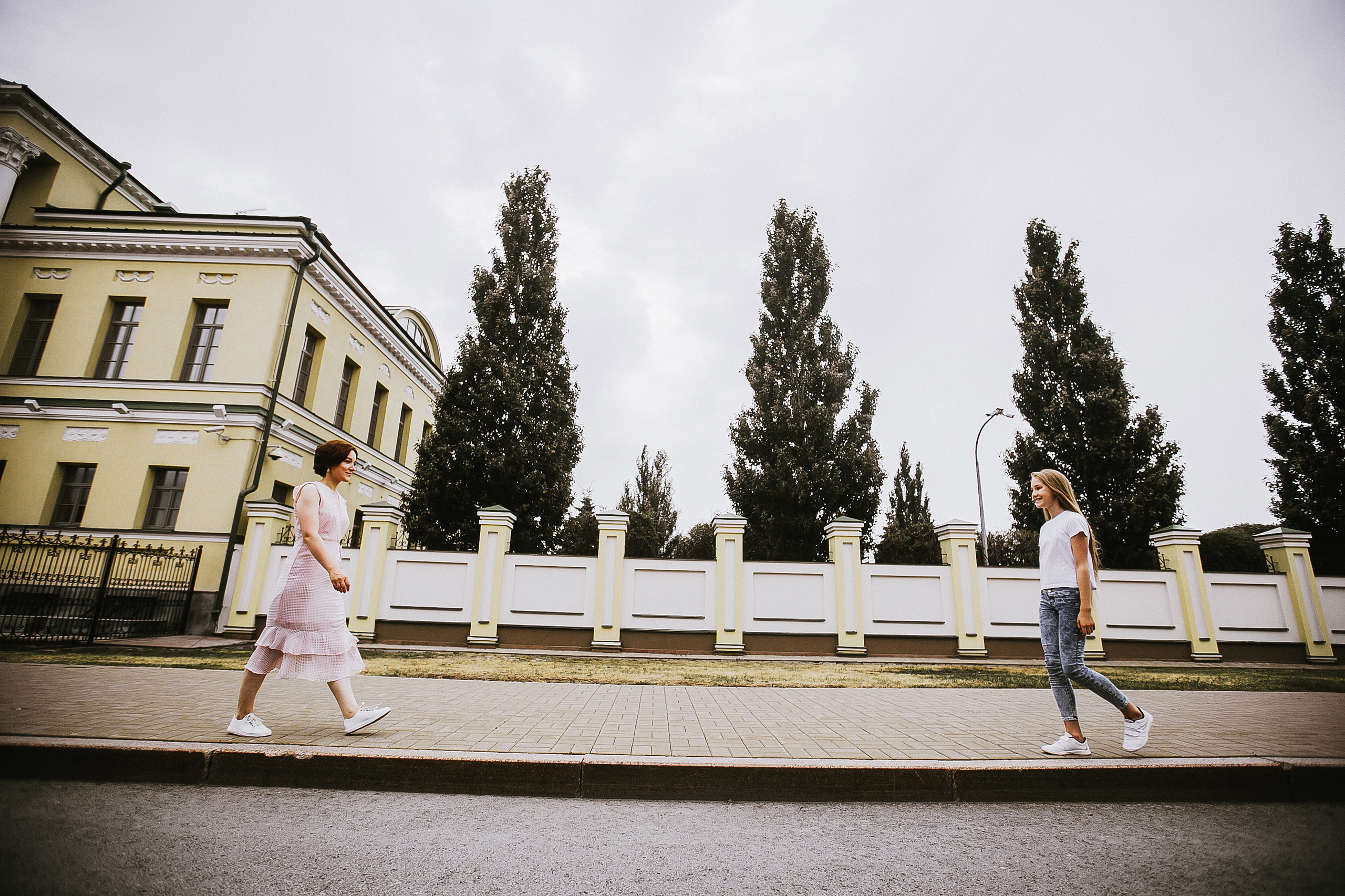 Полиночка с мамой. Перед грозой. Фотограф Полина Егорова город Тюмень