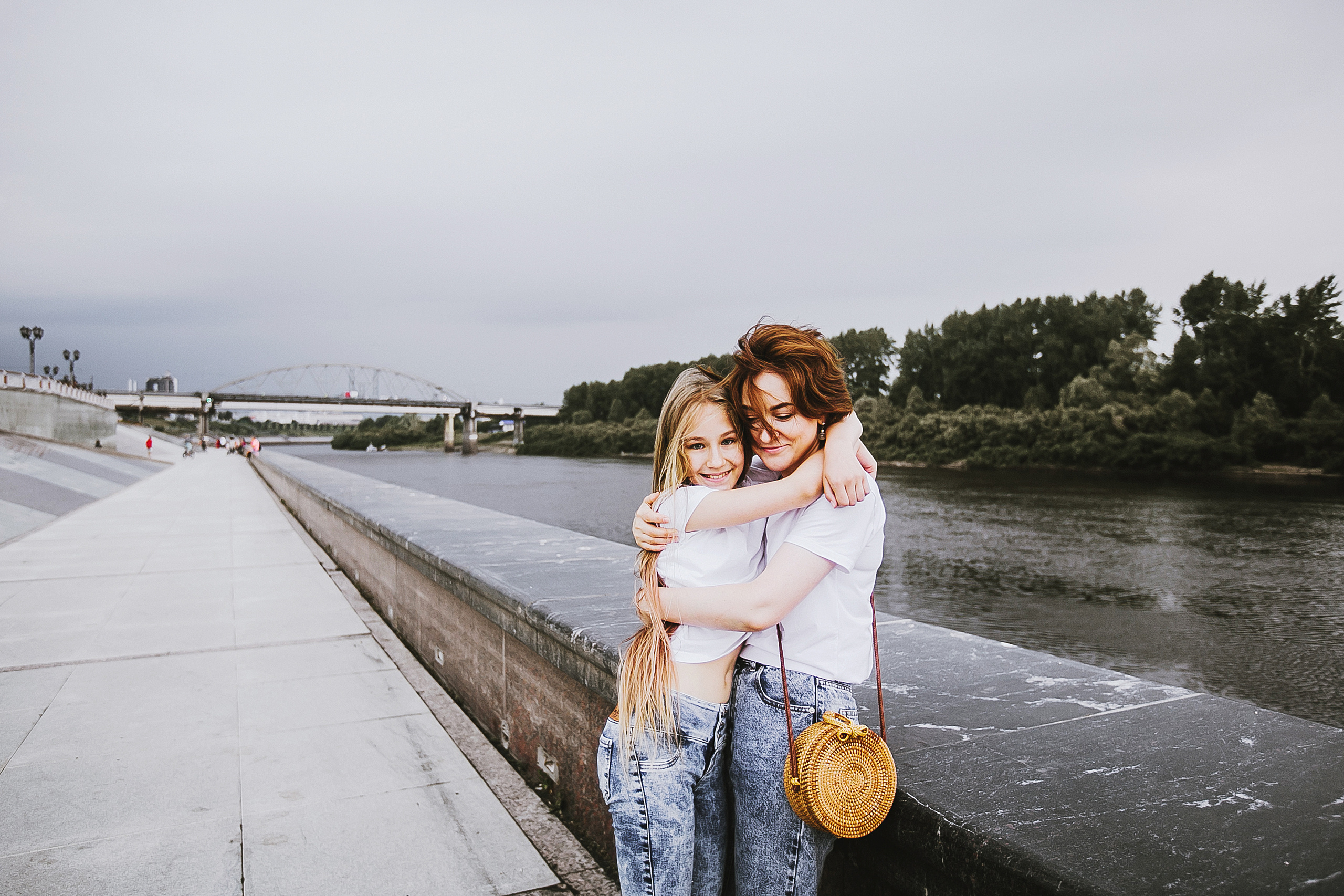 Полиночка с мамой. Перед грозой. Фотограф Полина Егорова город Тюмень