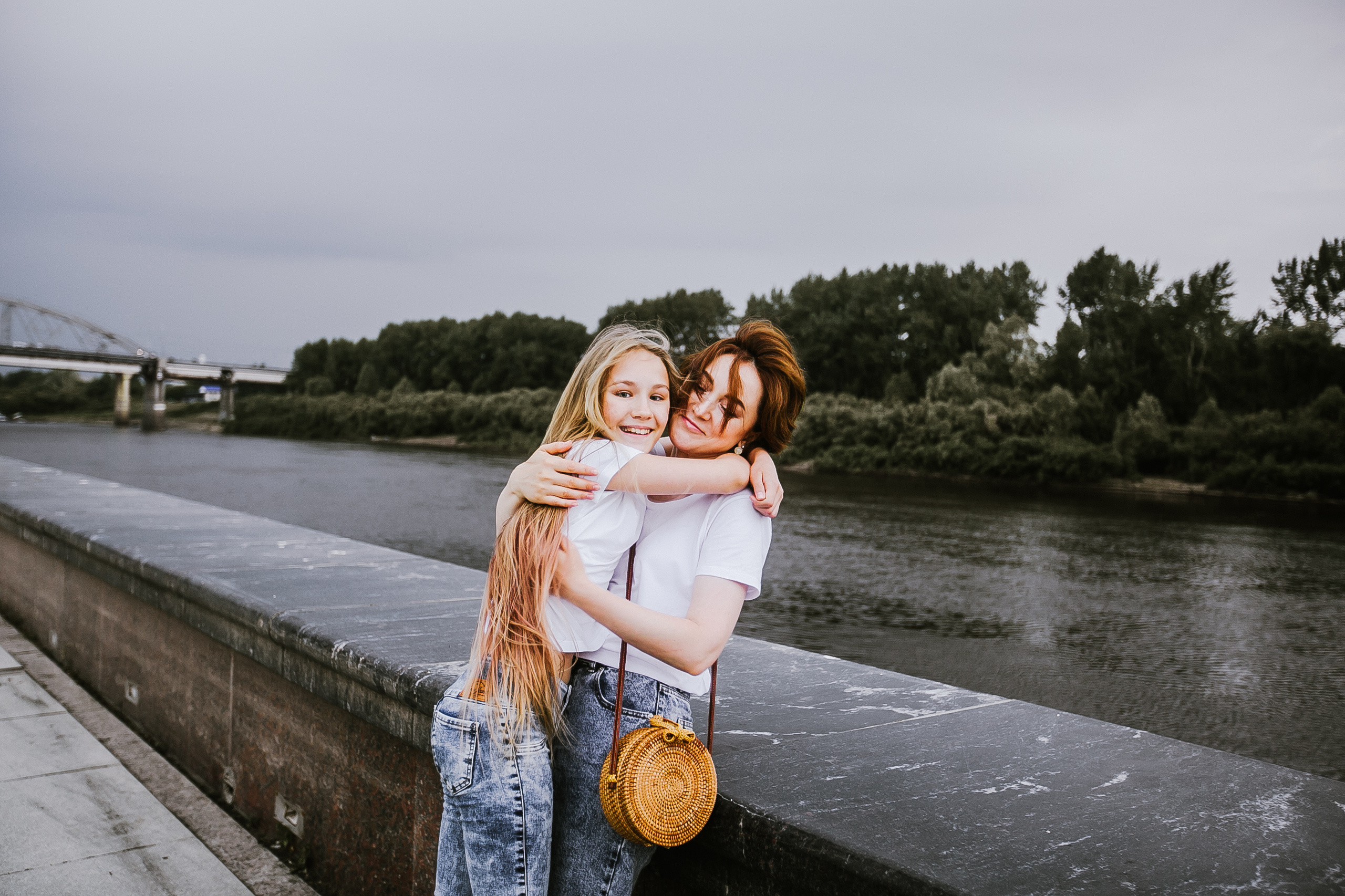 Полиночка с мамой. Перед грозой. Фотограф Полина Егорова город Тюмень