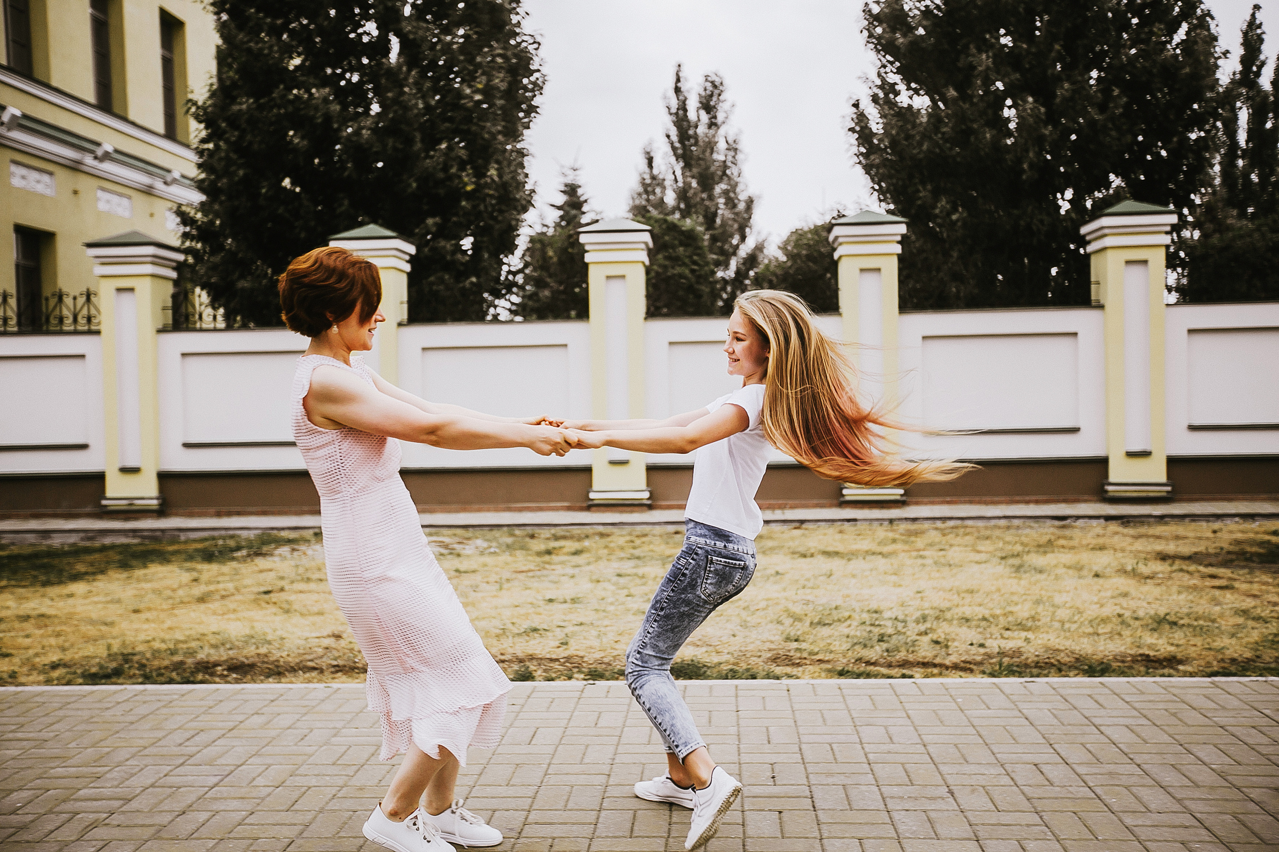 Полиночка с мамой. Перед грозой. Фотограф Полина Егорова город Тюмень