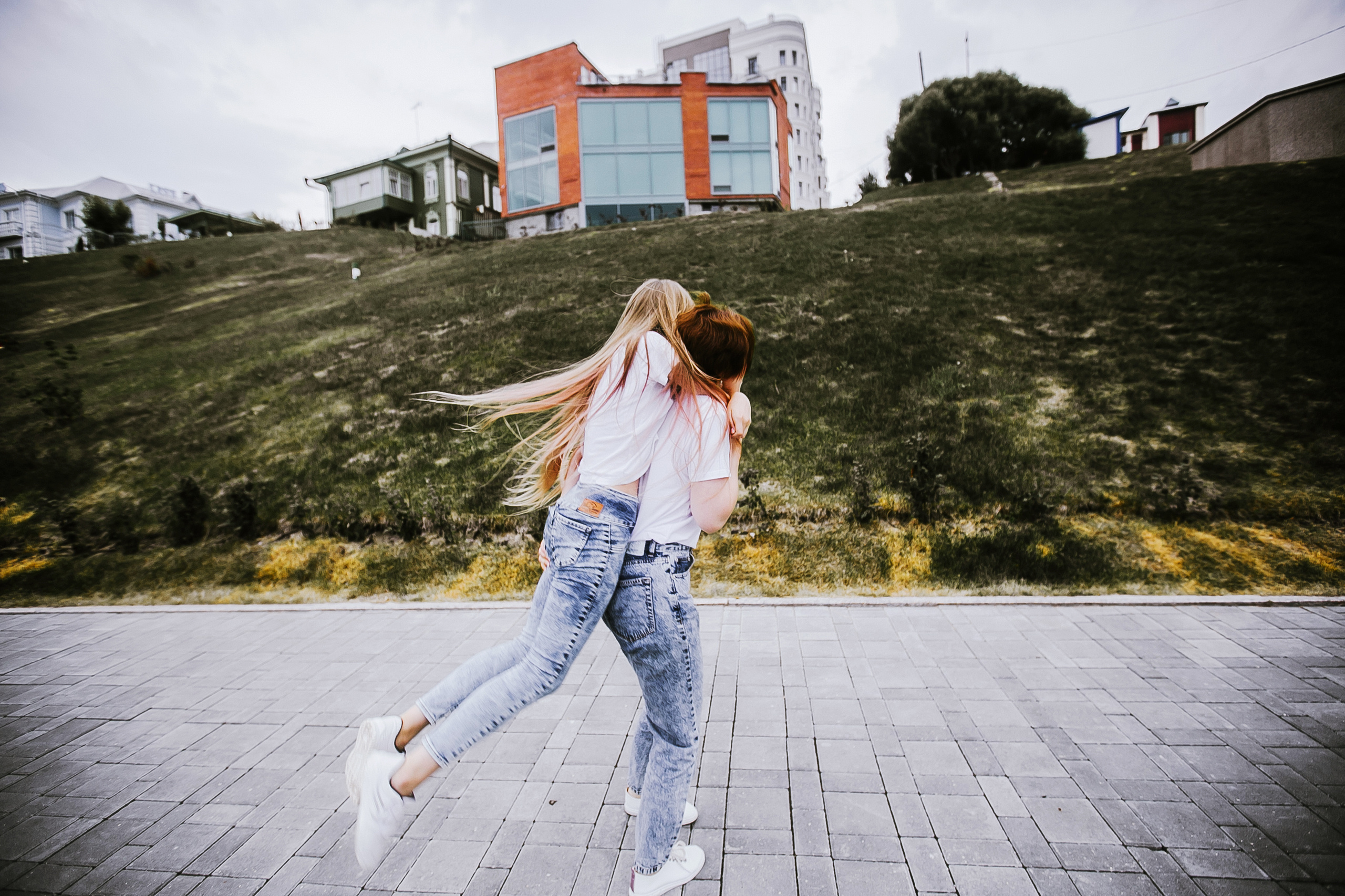 Полиночка с мамой. Перед грозой. Фотограф Полина Егорова город Тюмень